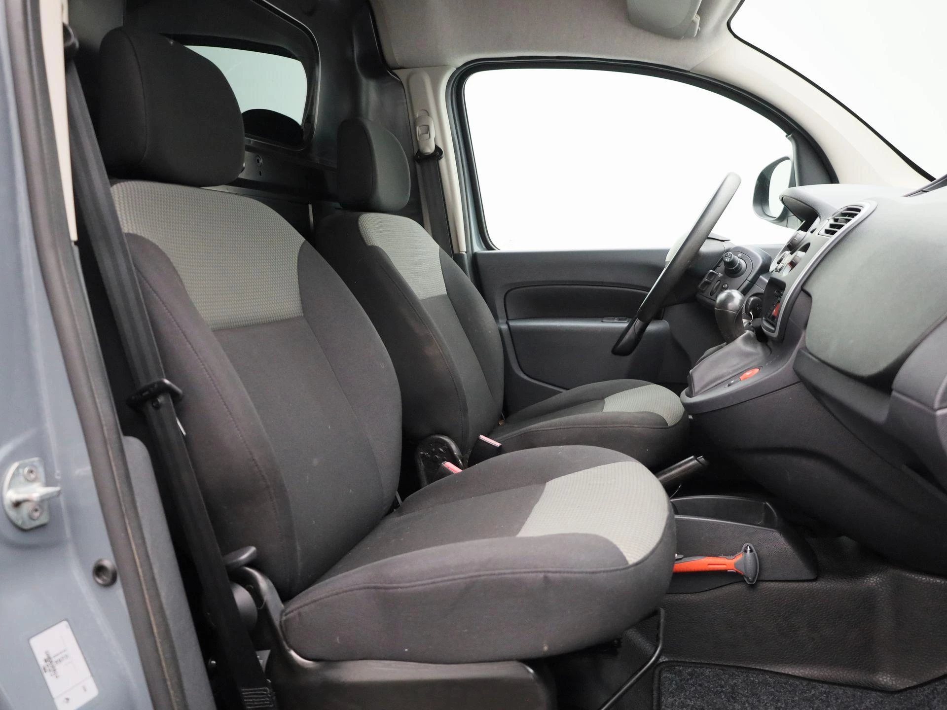 Renault-Kangoo Z.E.-image-30