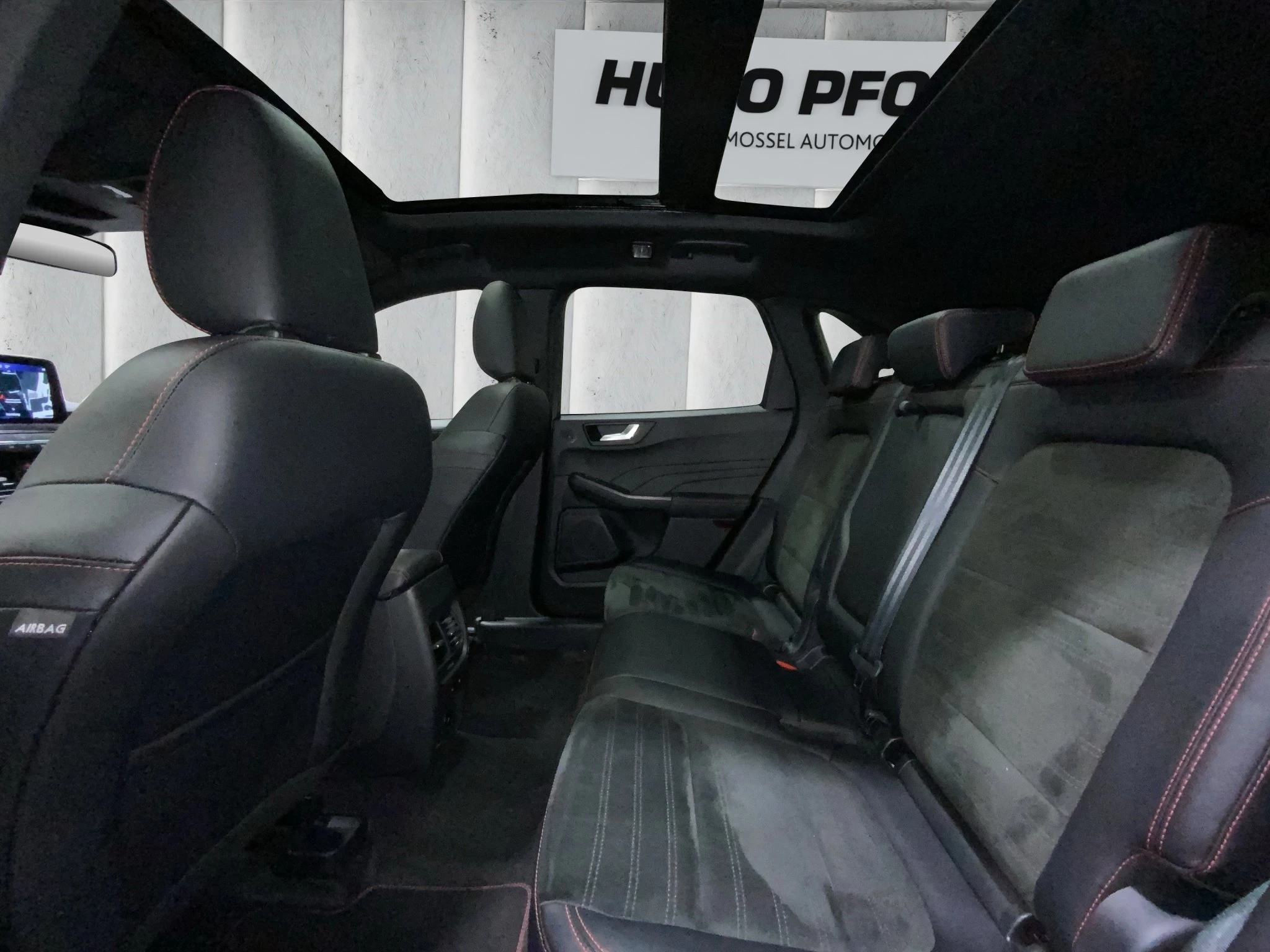 Ford Kuga ST-Line X*PANO*AHK*KAM*ACC*NAVI*SOUND-SYS.