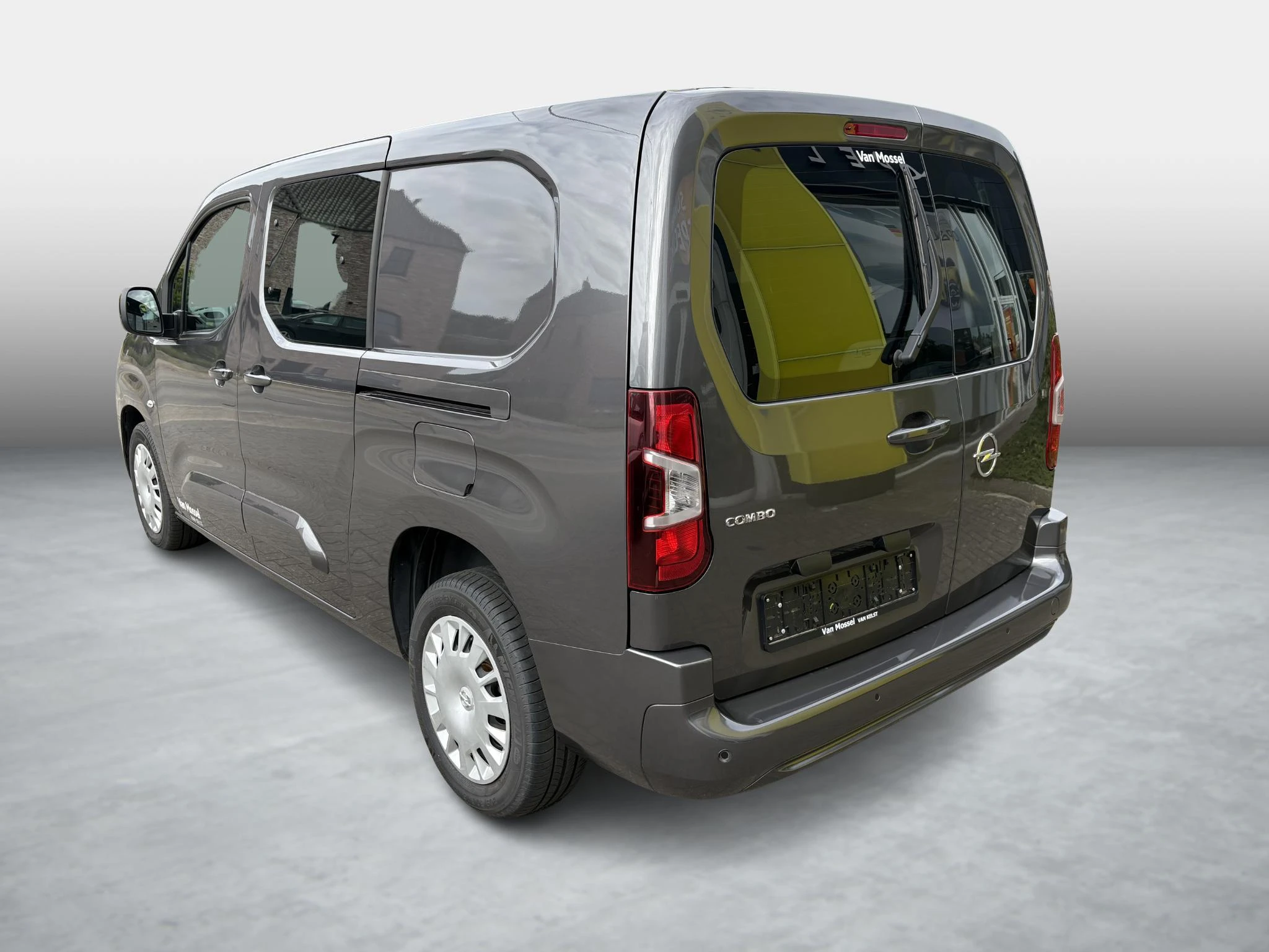 Opel Combo DC L2H1 Heavy 1.5 Turbo D 130 S/S AT8