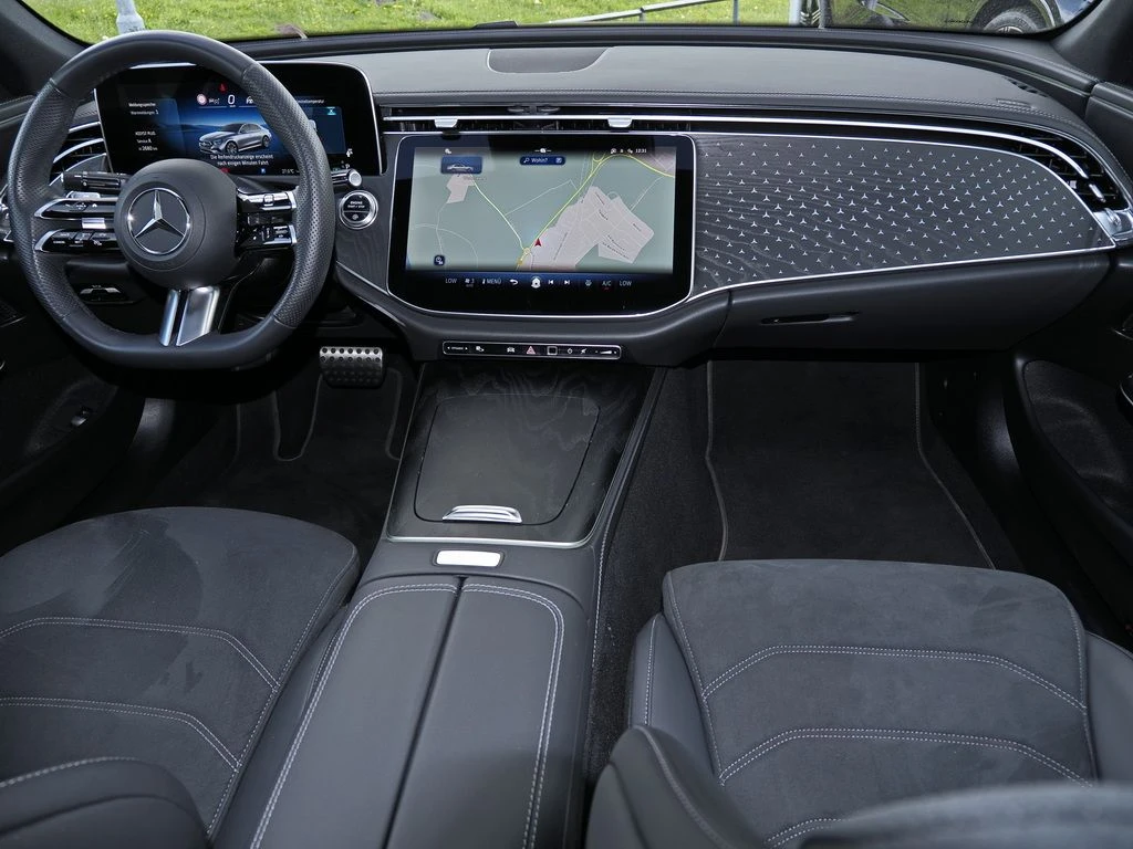 Mercedes-Benz-E-Klasse 200-image-13