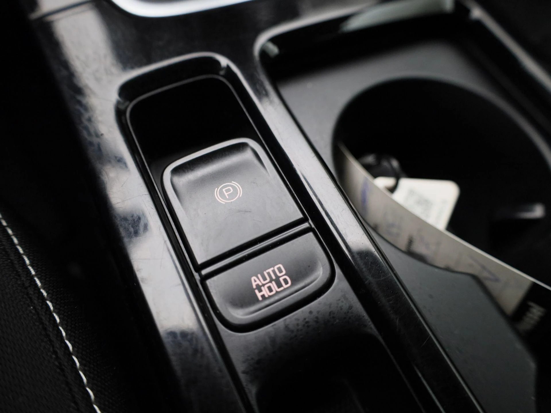 Kia-Ceed Sportswagon-image-25