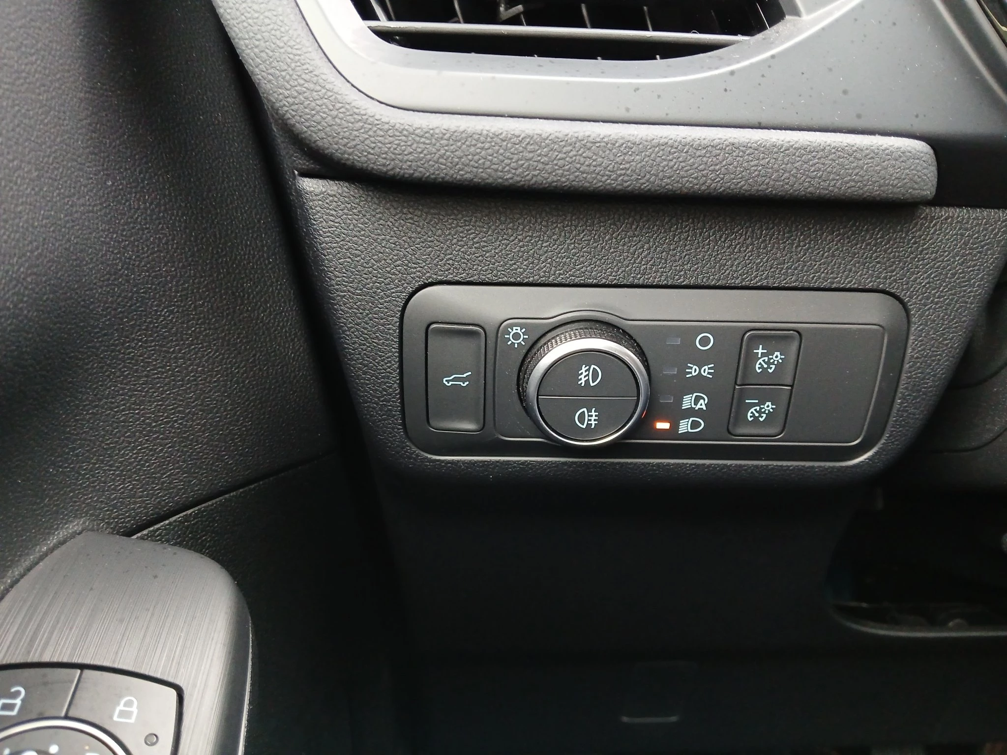 Ford Kuga ST-Line X*PANO*AHK*KAM*ACC*NAVI*SOUND-SYS.