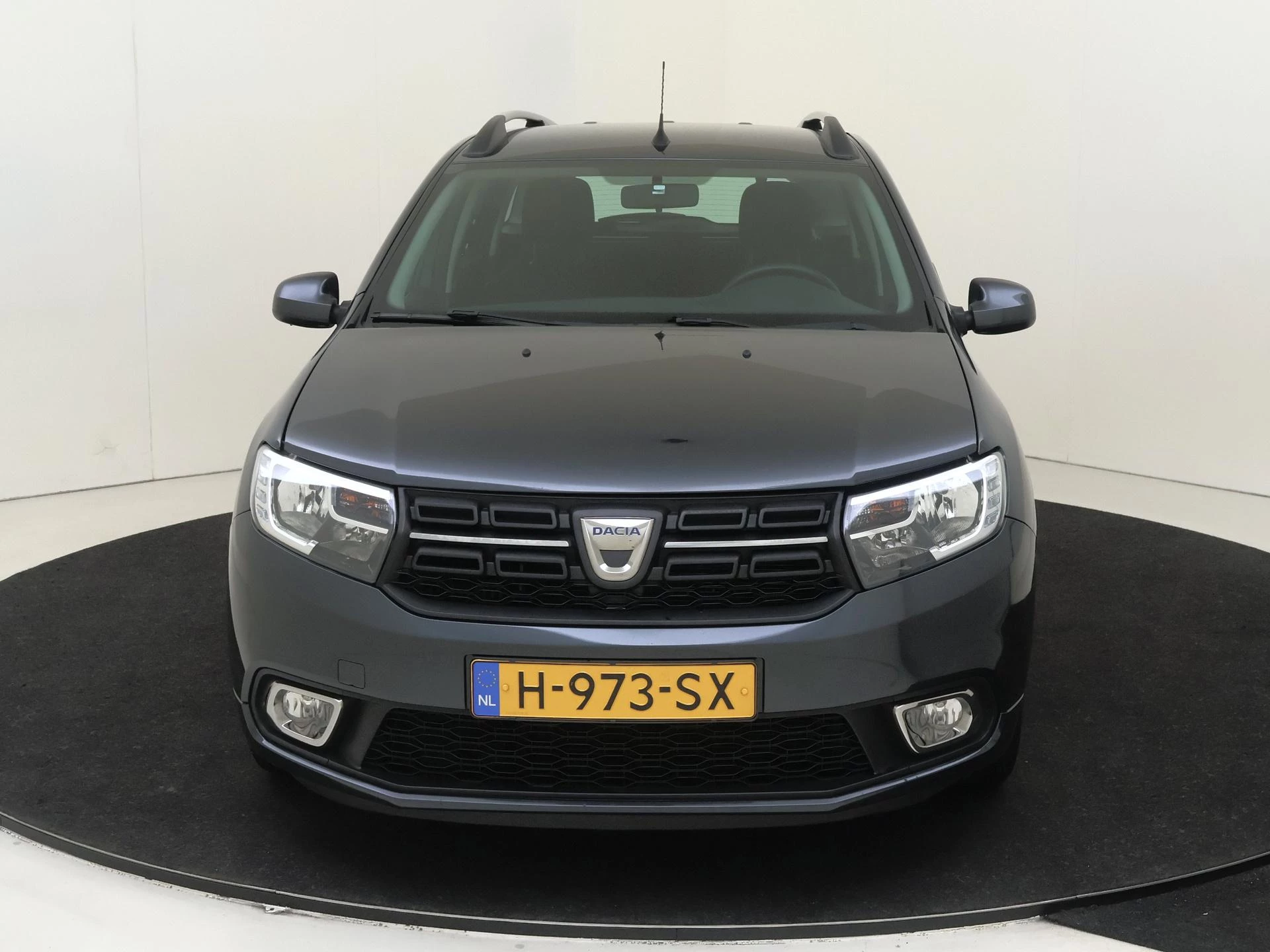 Dacia-Logan-image-1