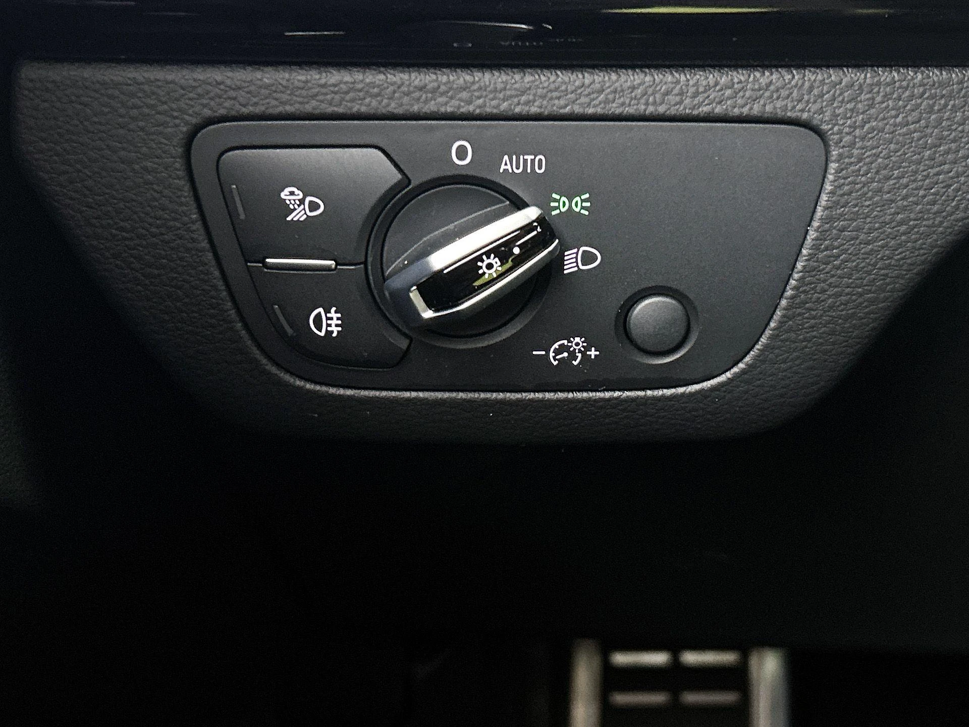 Audi-SQ5-image-24