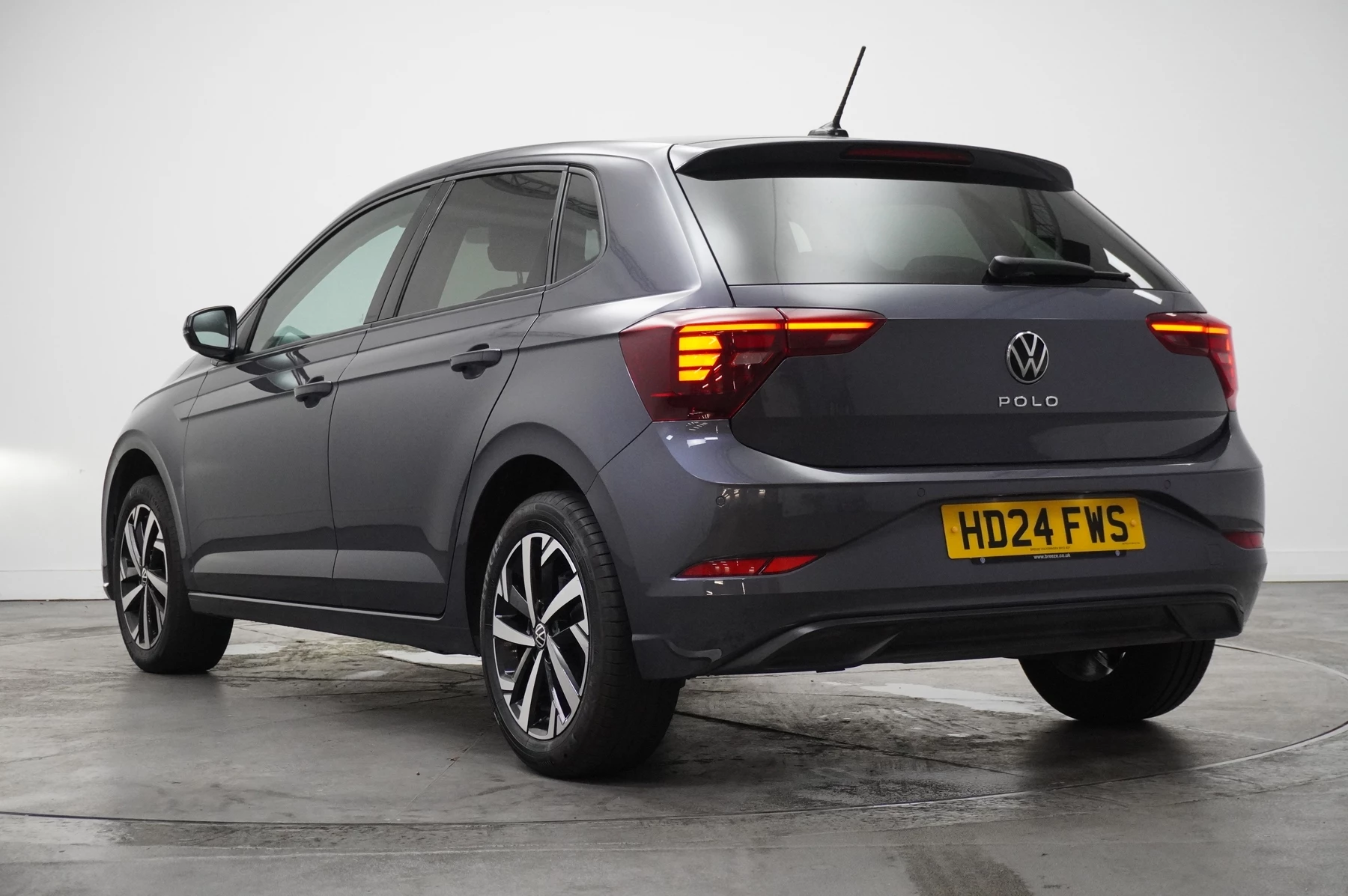 Volkswagen Polo 1.0 TSI Match 5dr