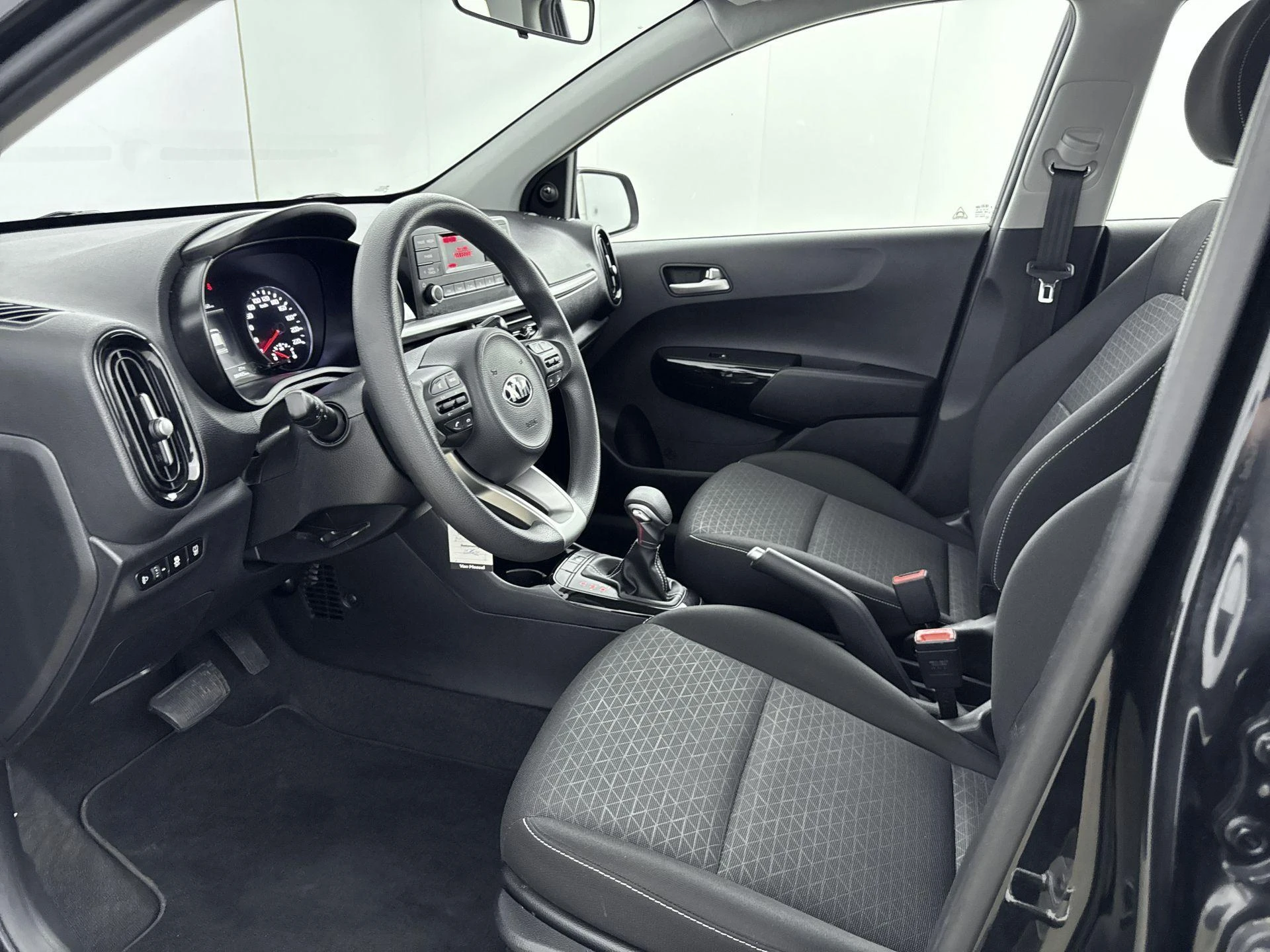 Kia-Picanto-image-10