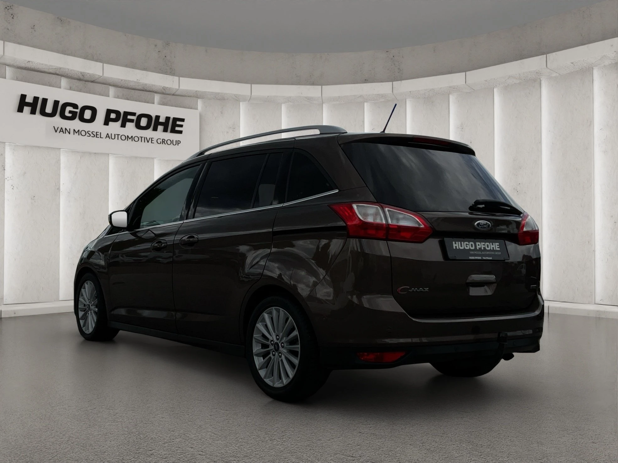 Ford-Grand C-Max-image-2