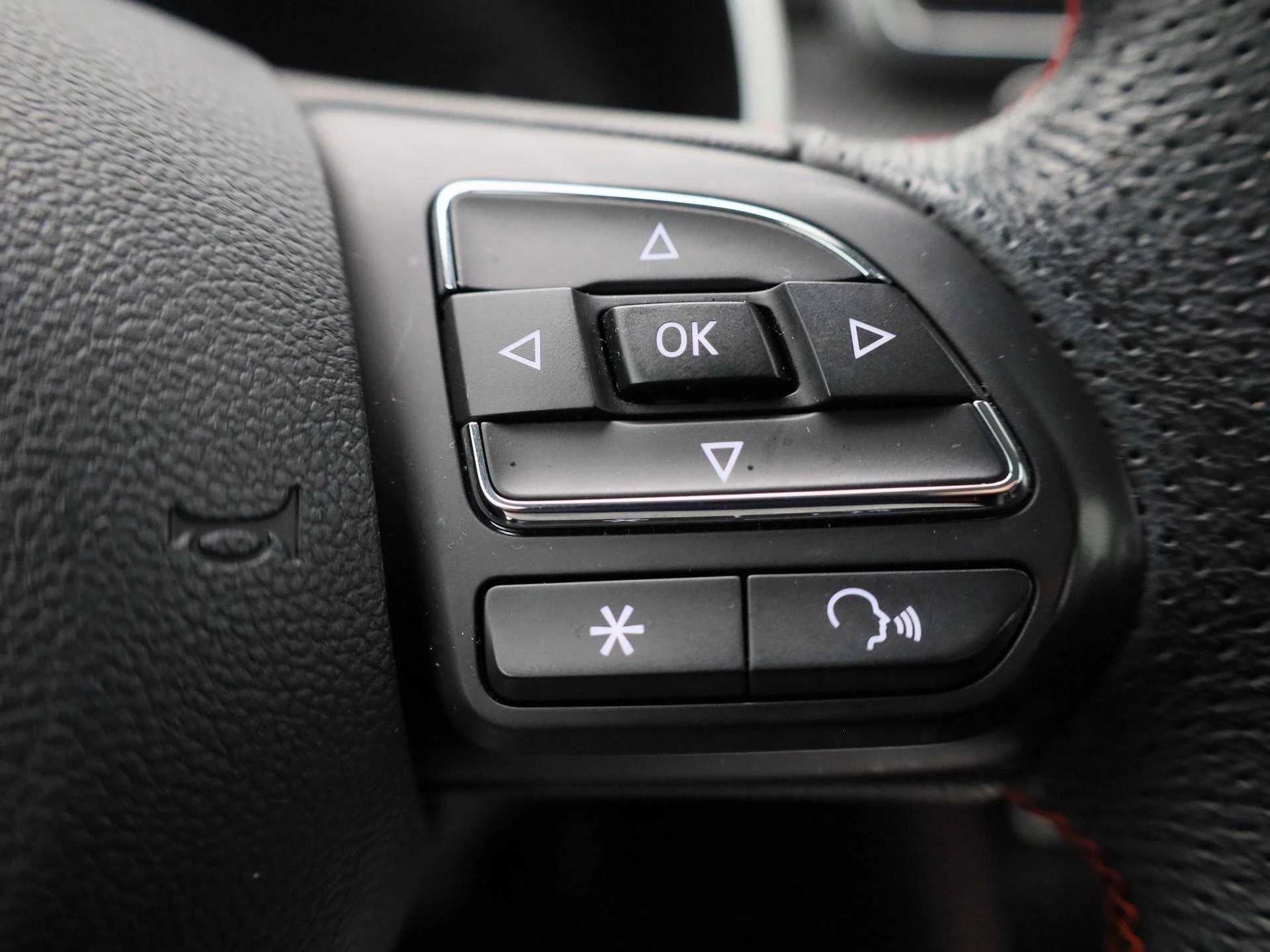 MG-ZS EV-image-16