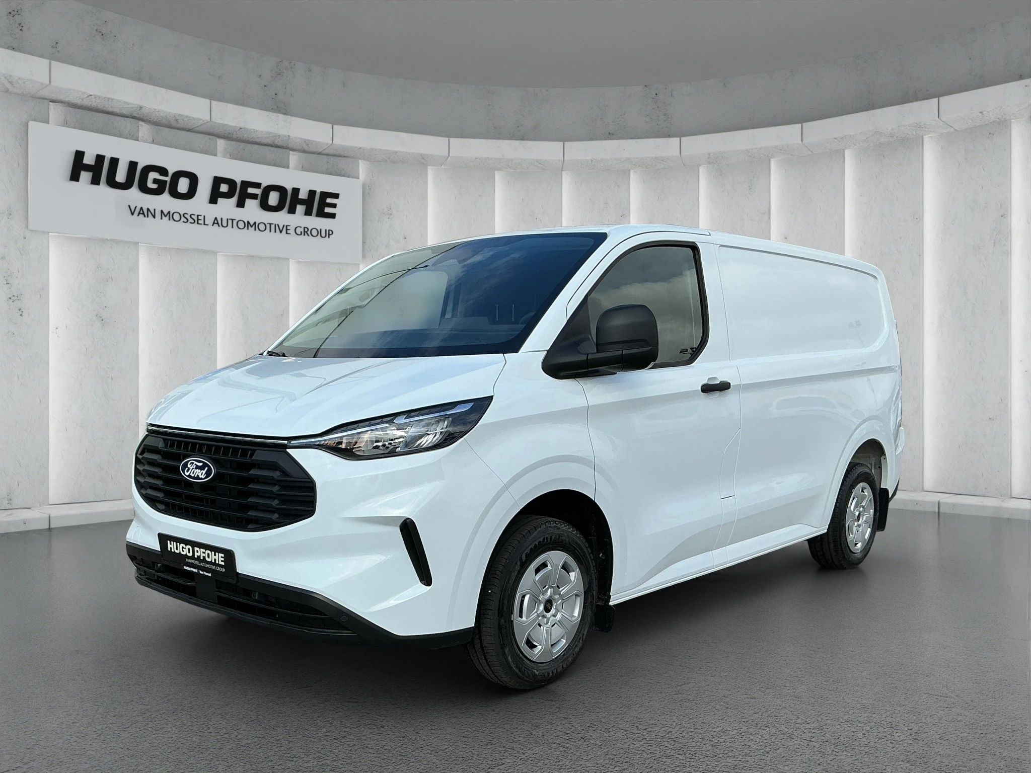Ford-Transit Custom-image-0