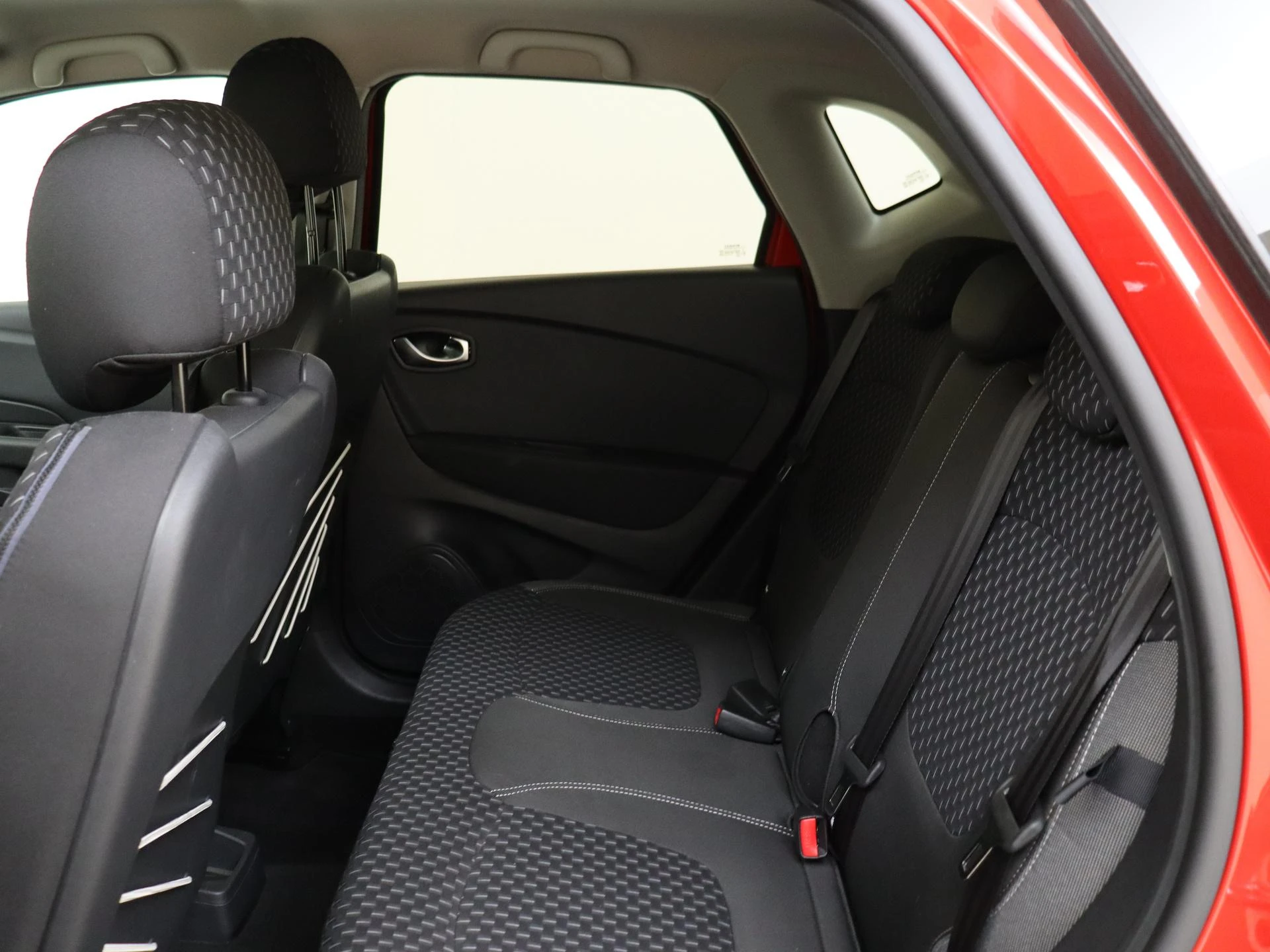 Renault-Captur-image-15