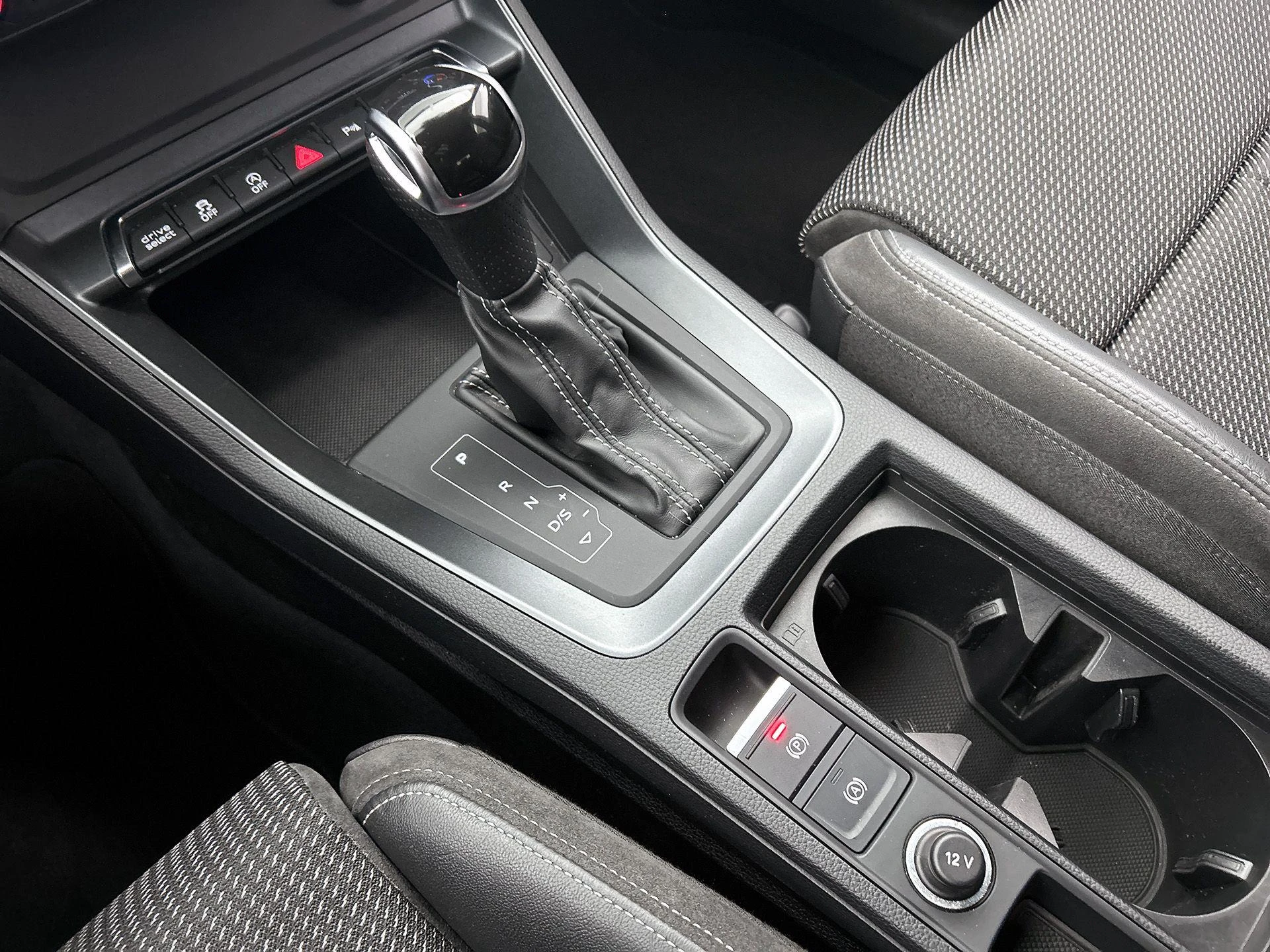 Audi-Q3-image-24