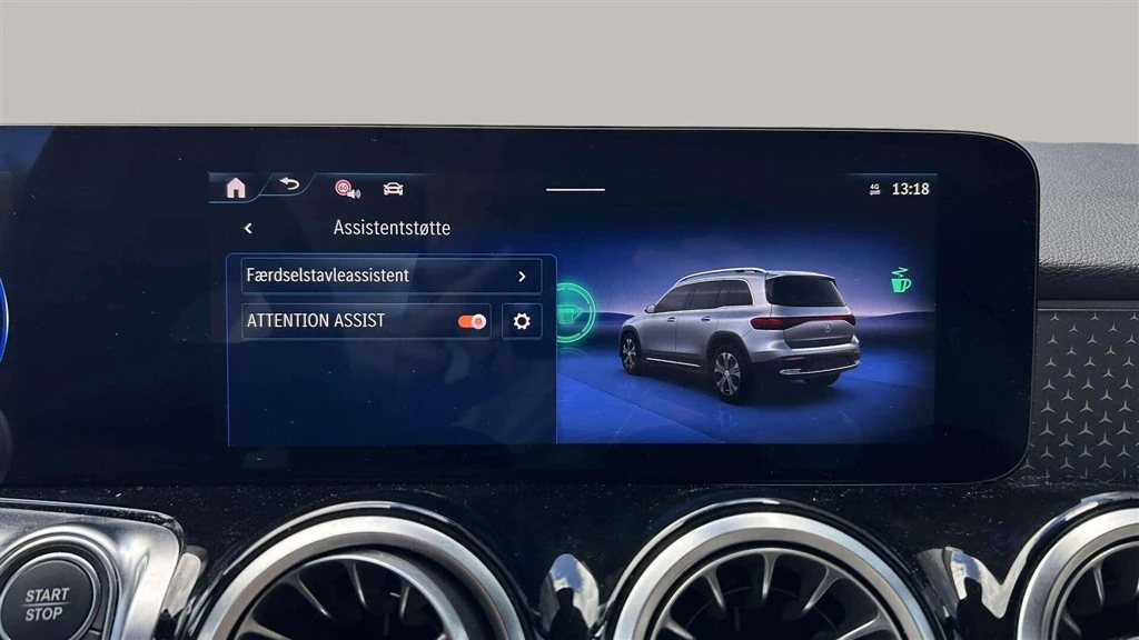 Mercedes-Benz-EQB-image-16