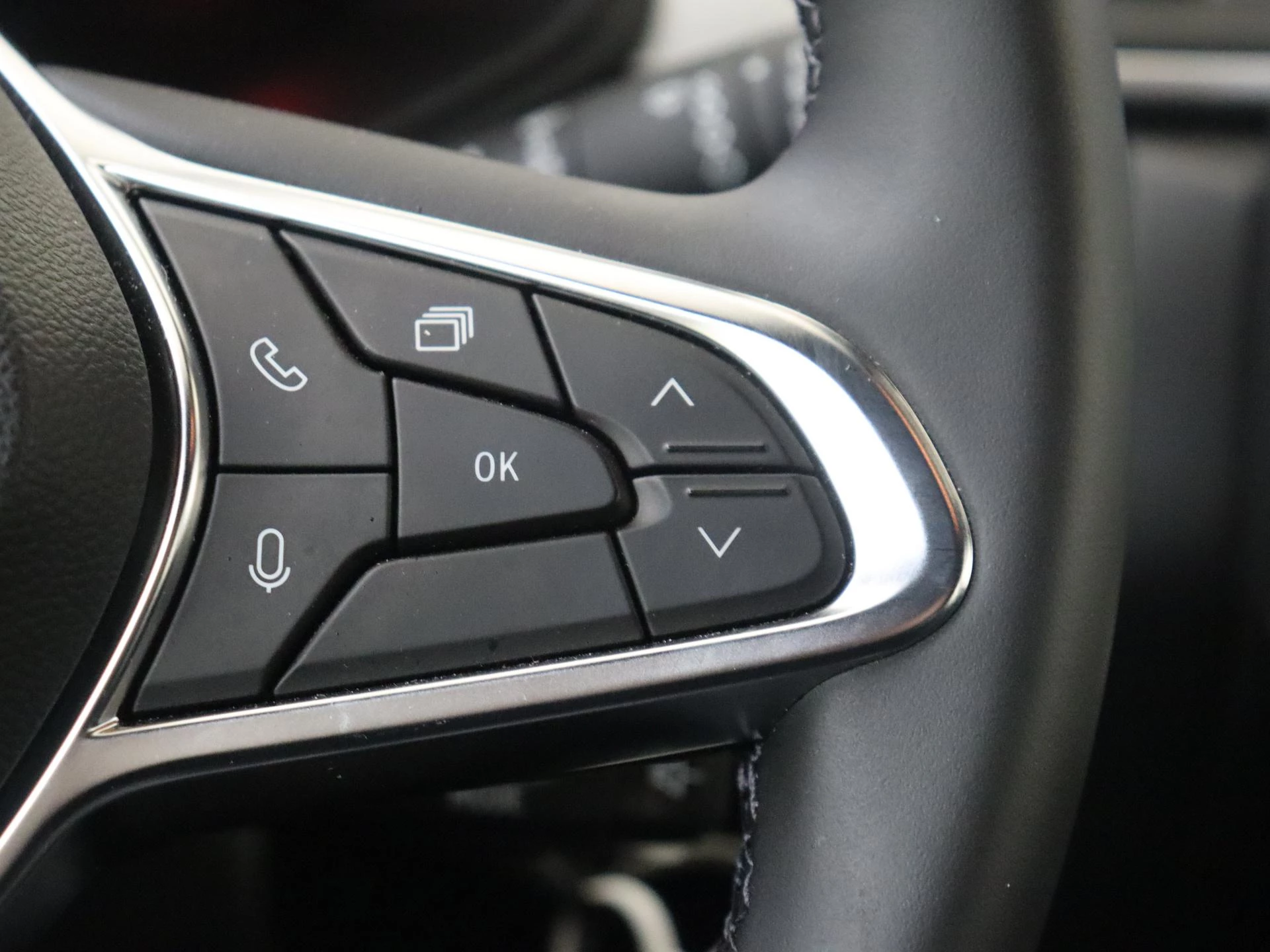 Renault-Captur-image-17