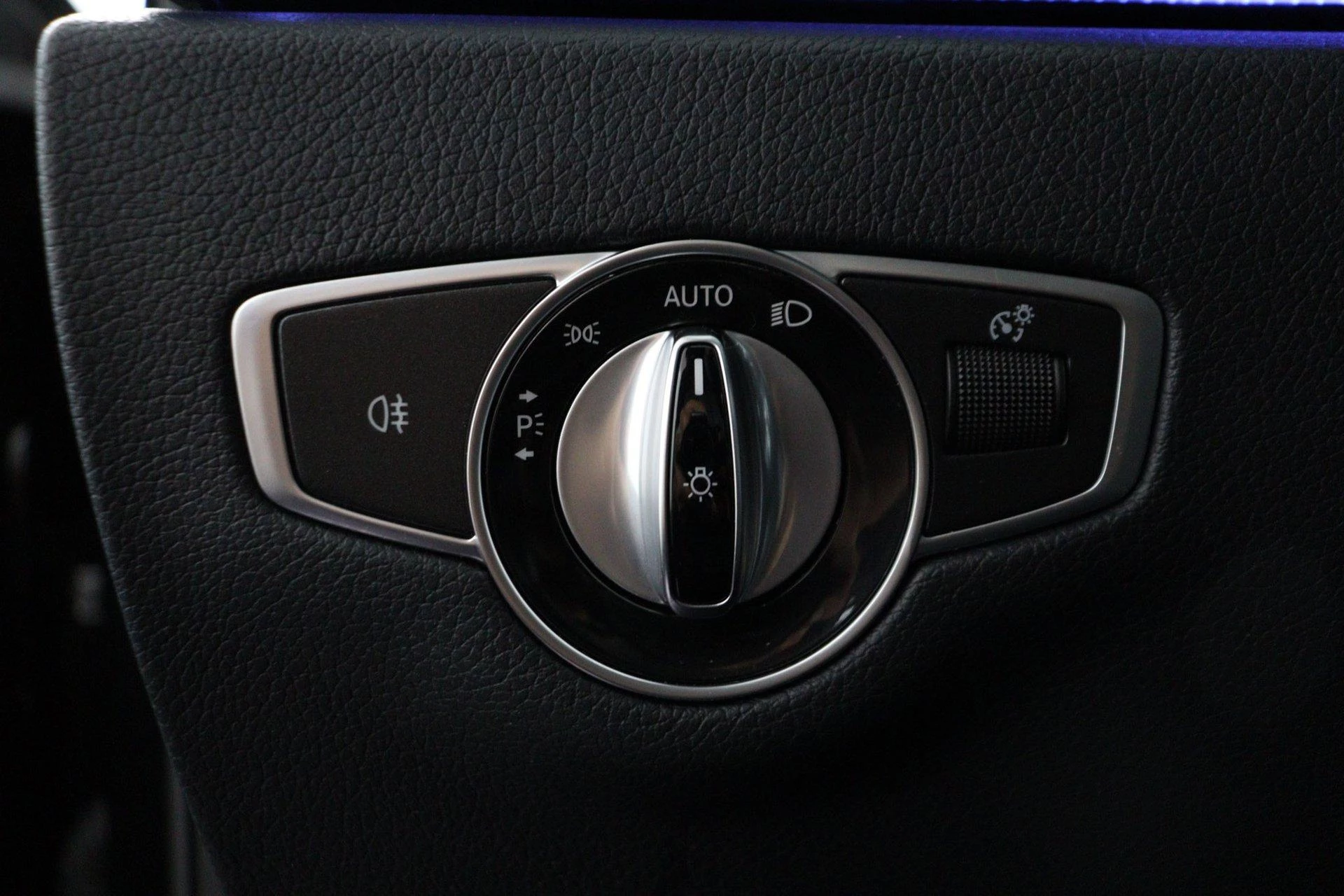 Mercedes-Benz E-Klasse 200 Business Solution Automaat |