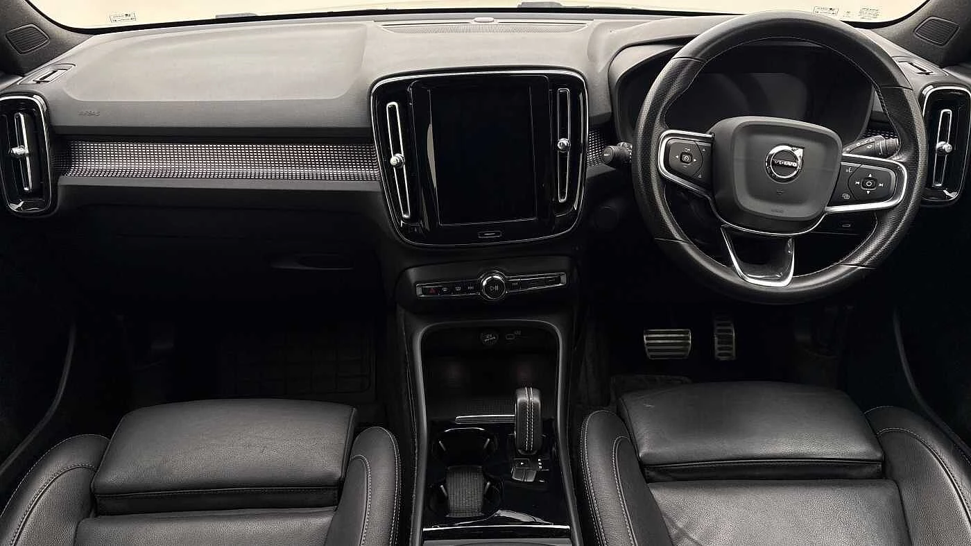 Volvo-XC40-image-8