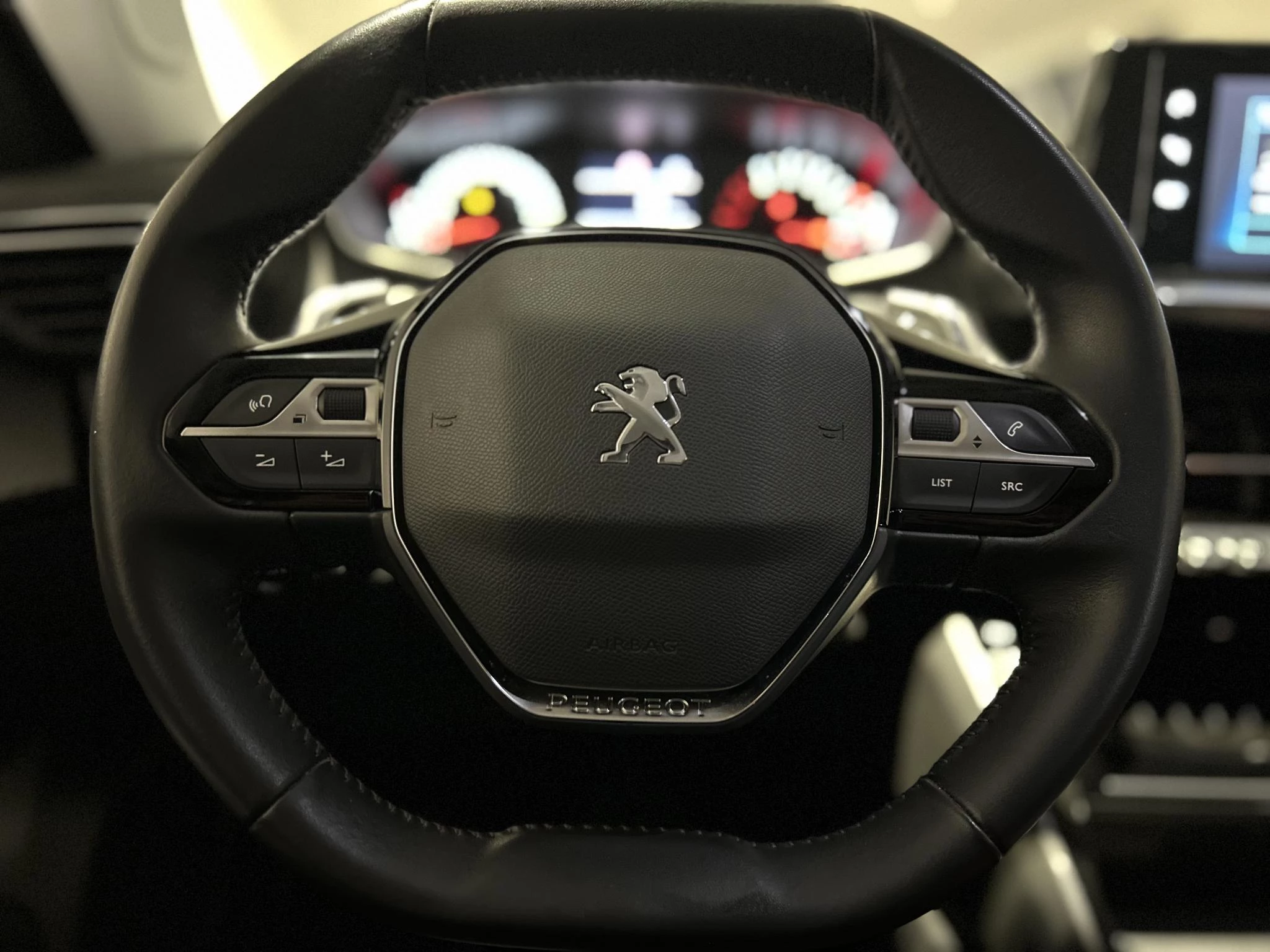 Peugeot 2008 1.2 PureTech Allure Pack