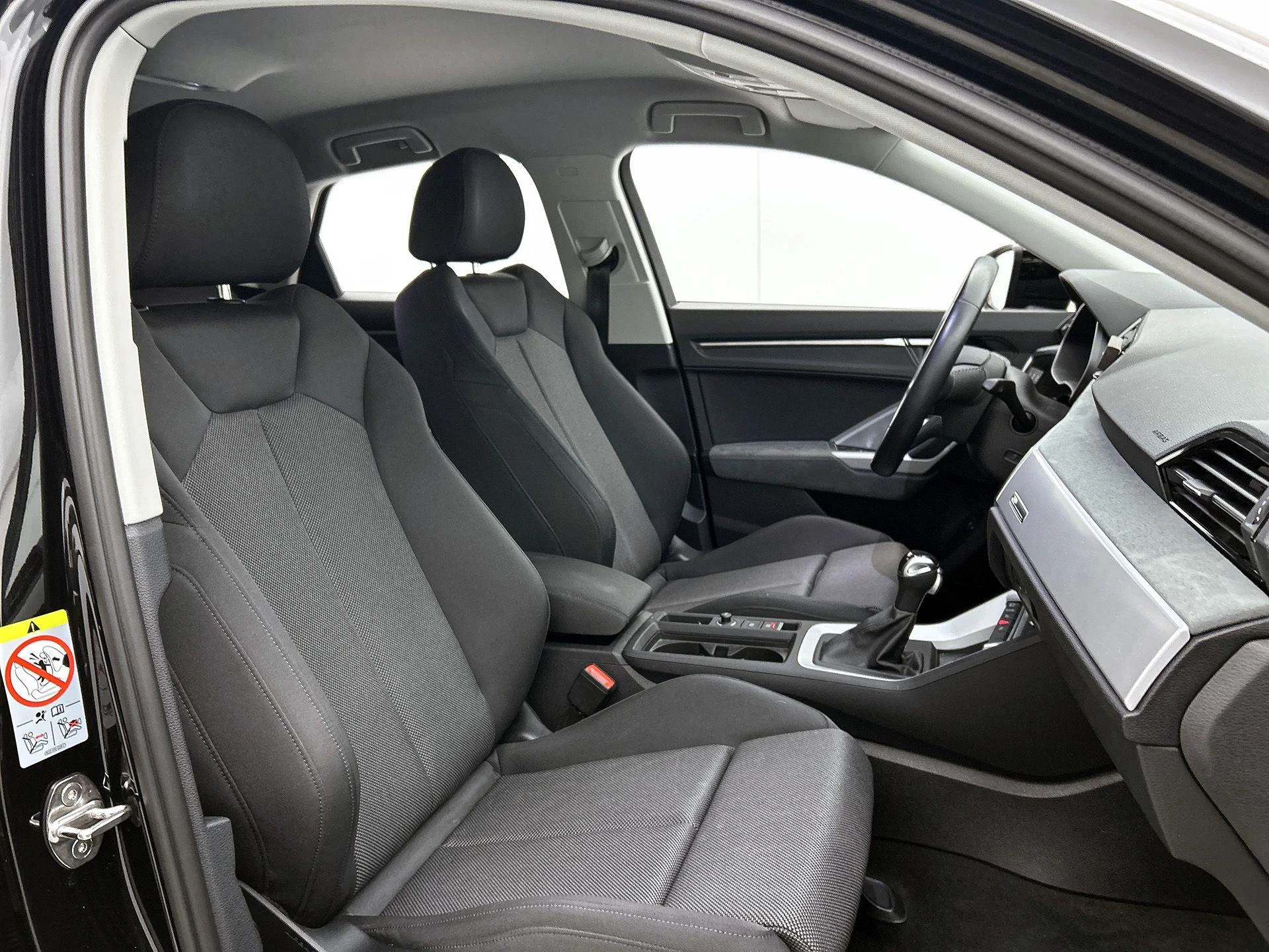Audi-Q3-image-36