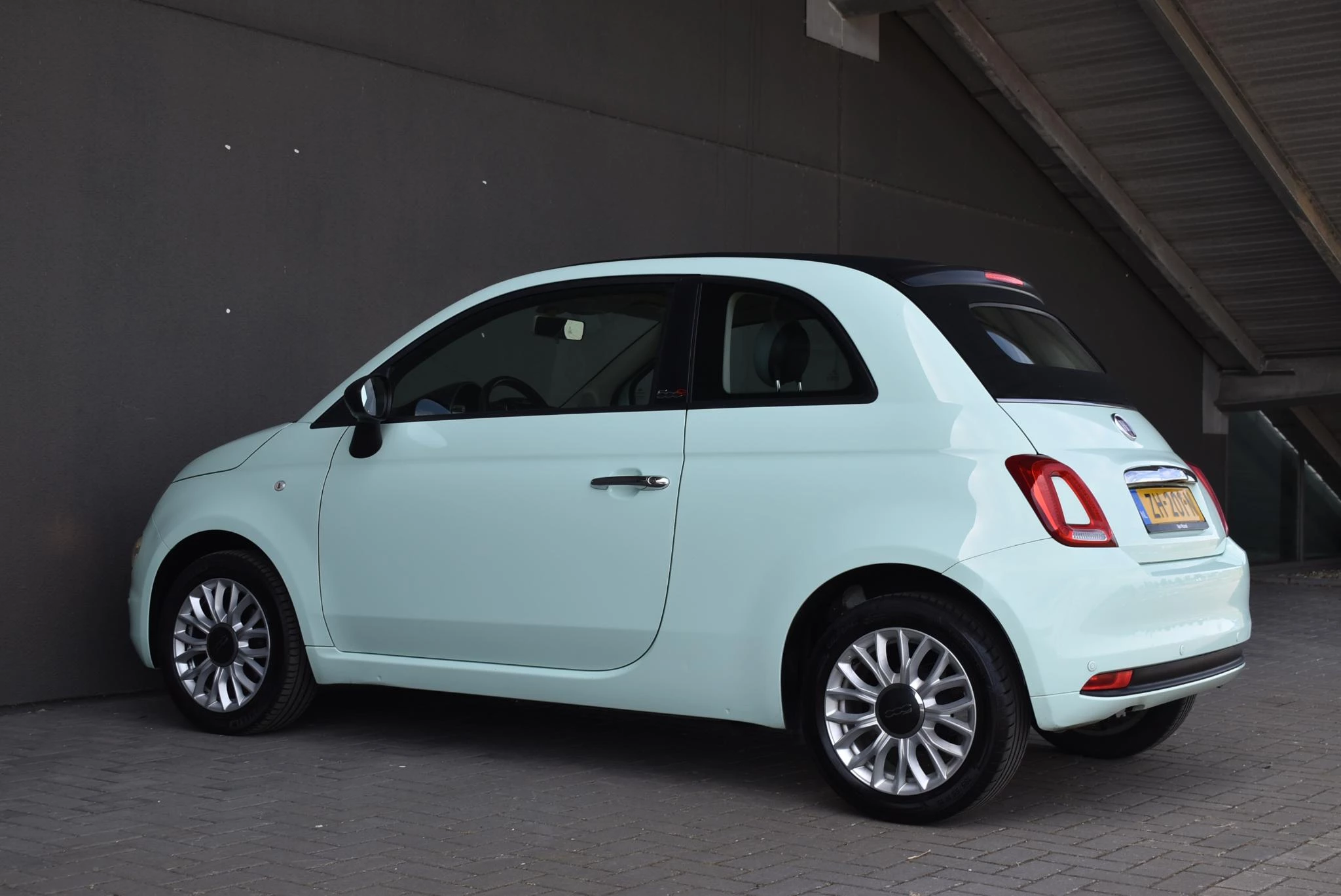 Fiat 500C 0.9 TwinAir Turbo Young