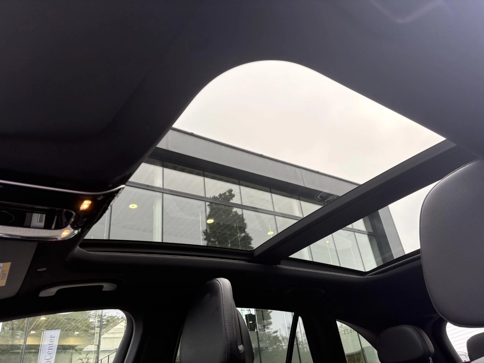 Mercedes-Benz GLC 220 d 4M AMG Line + DIGITAL LIGHT + LEDER + PANORAMISCH DAK + 360 +