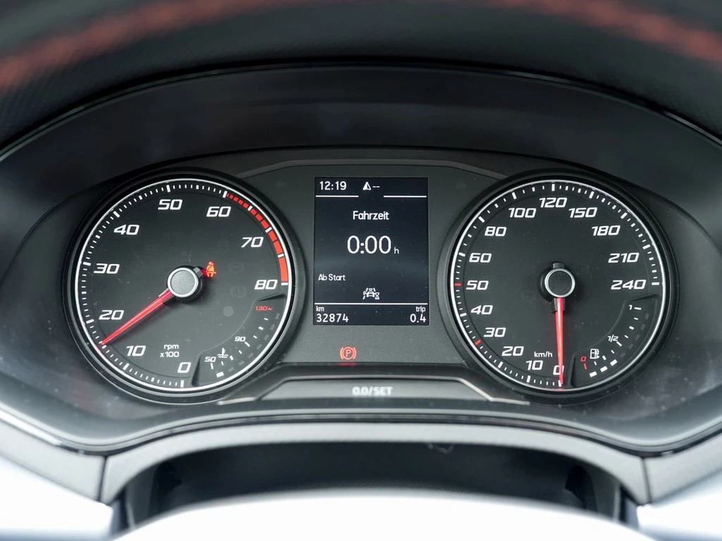 SEAT Arona 1.0 TSI FR BEATS *LED*BEATS Sound*Navi*App-Con*Climatr*Sitzhzg*PDC*
