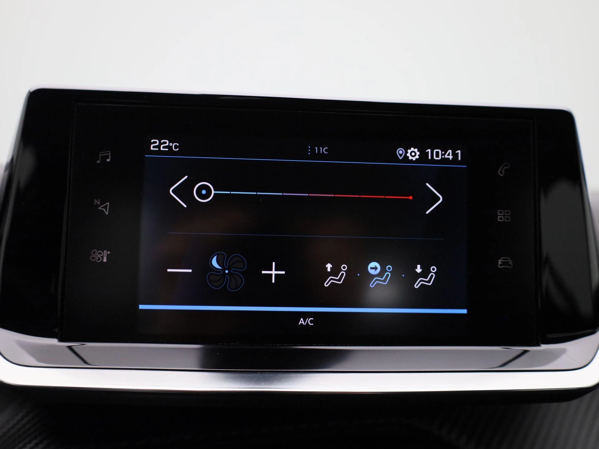 Peugeot-208-image-22