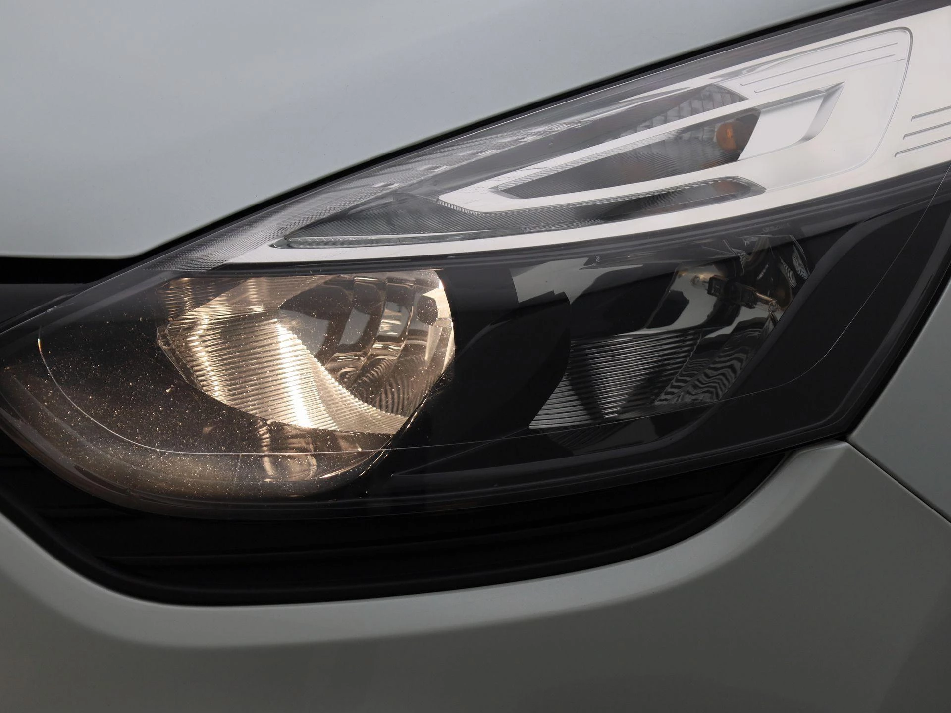 Renault-Clio-image-12