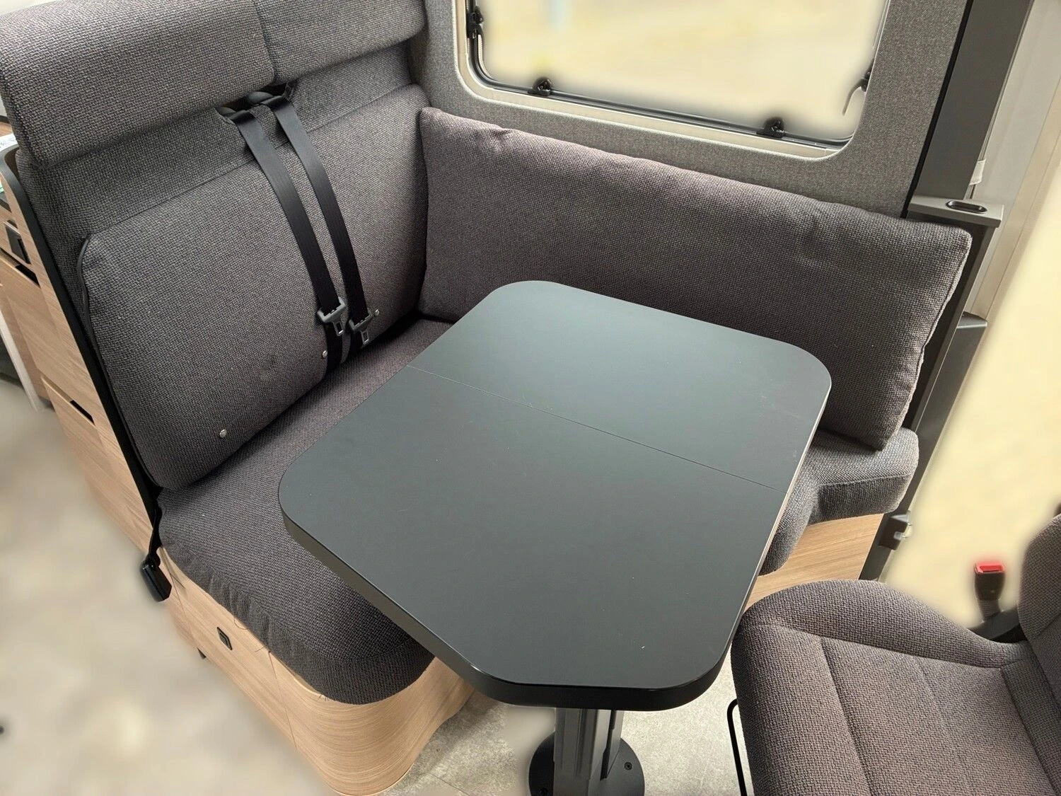Hymer--image-11