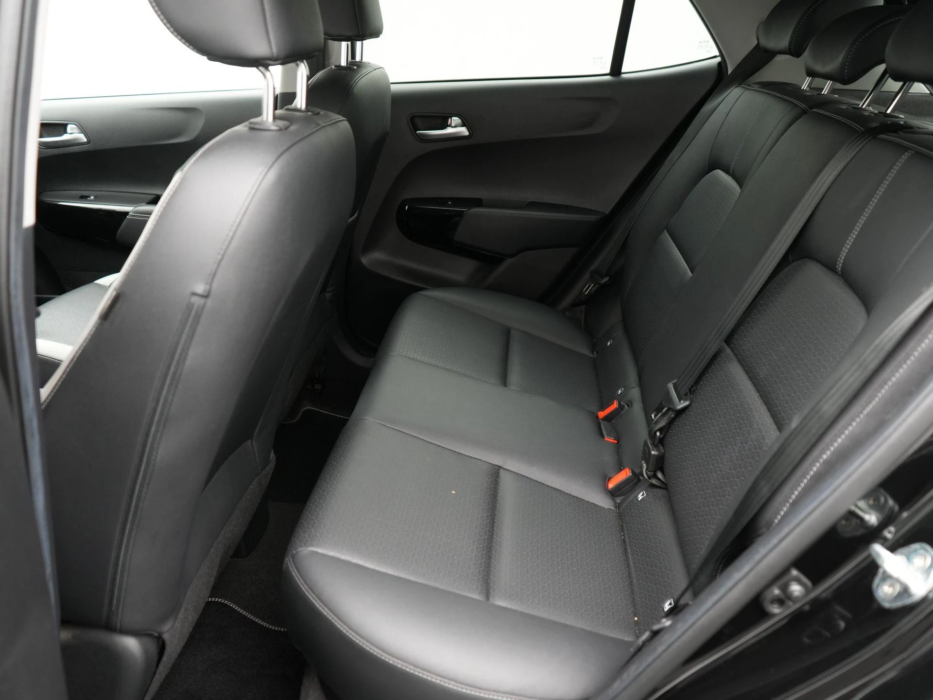 Kia-Picanto-image-32