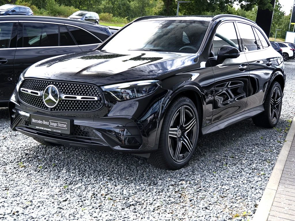 Mercedes-Benz-GLC 220 d-image-7