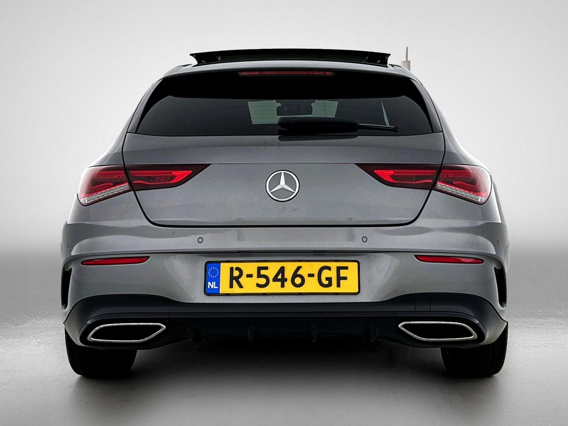 Mercedes-Benz-CLA-image-2