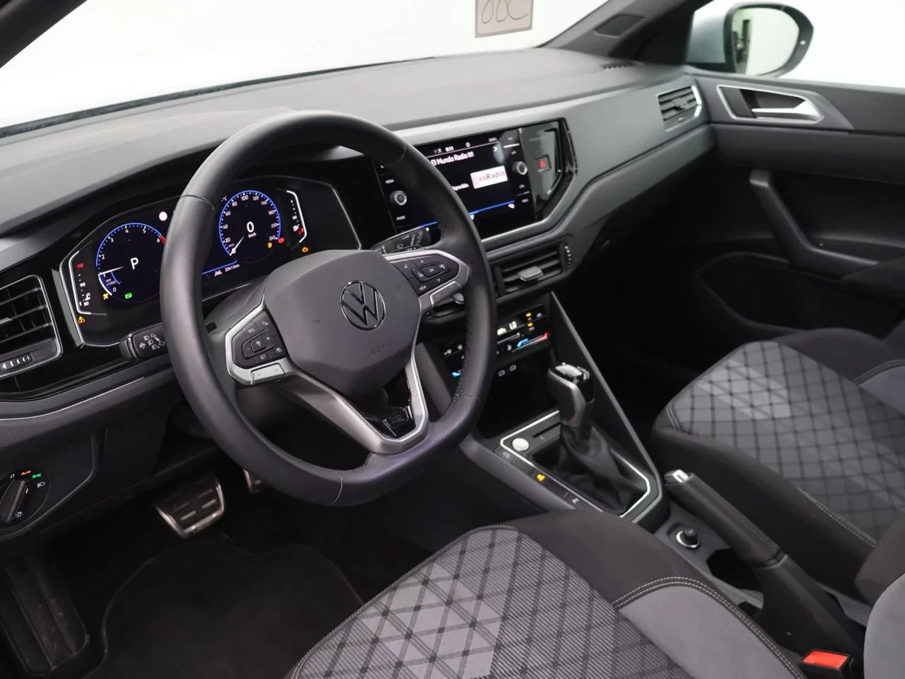 Volkswagen-Taigo-image-18