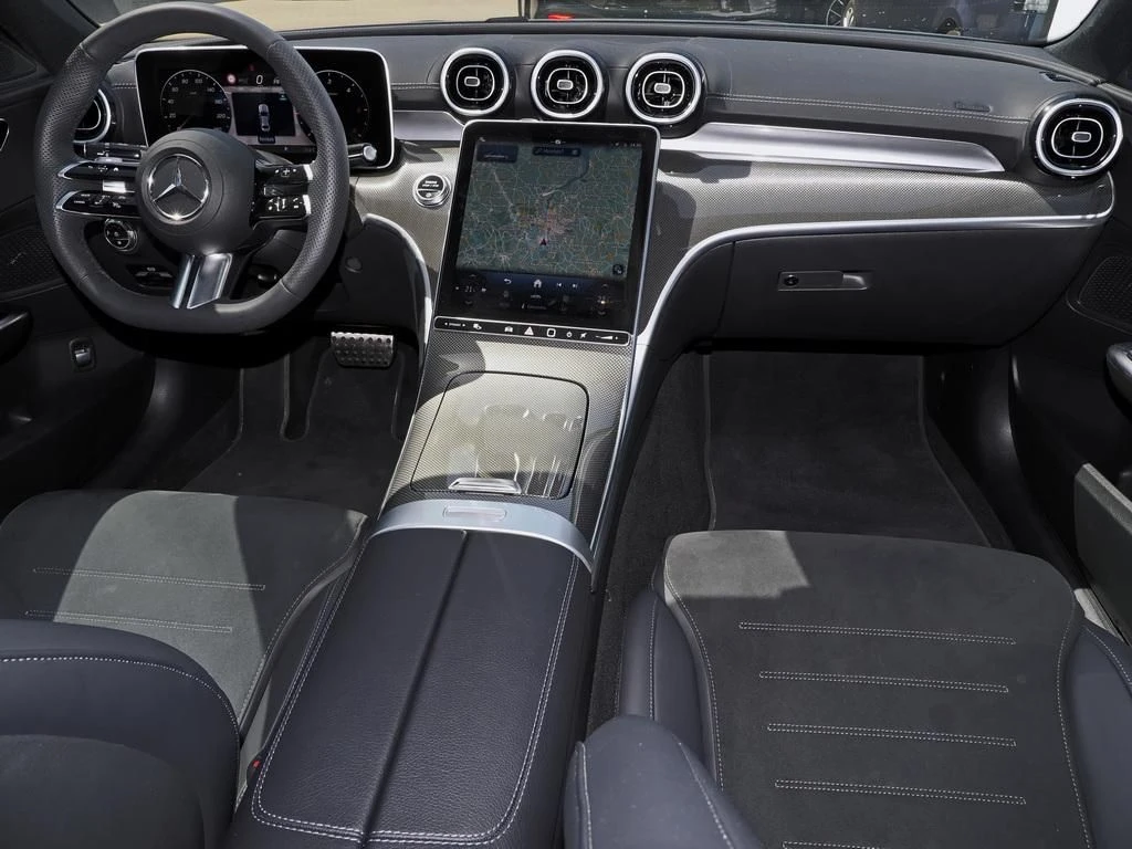 Mercedes-Benz-C-Klasse 300 d-image-13