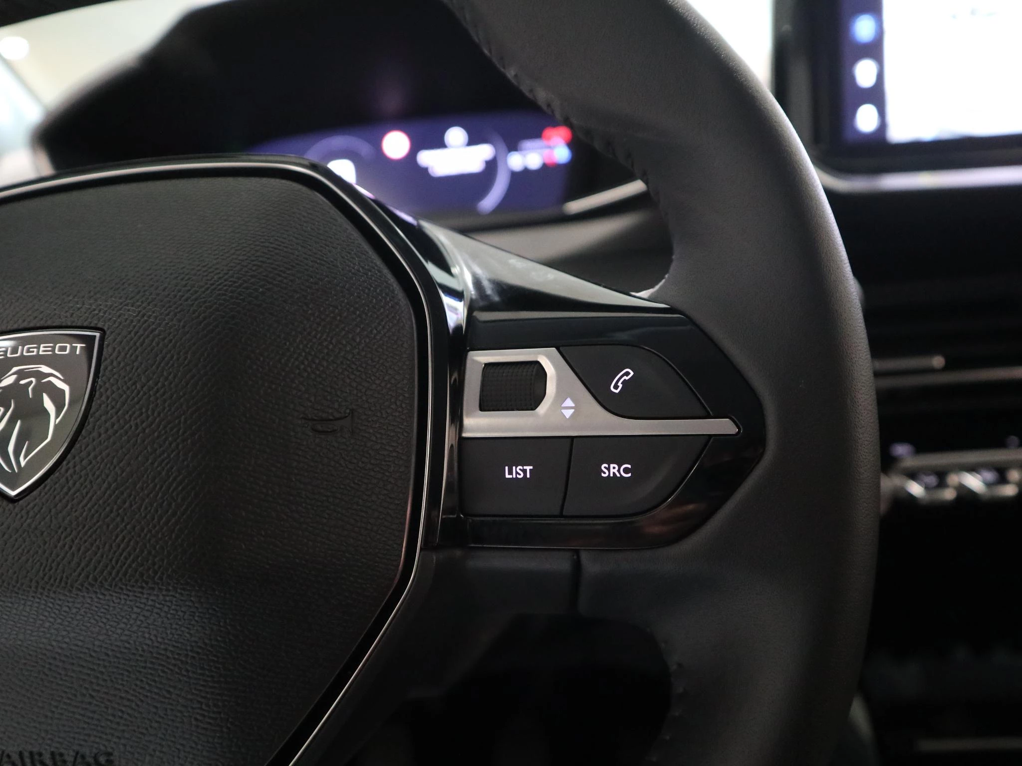 Peugeot-208-image-13