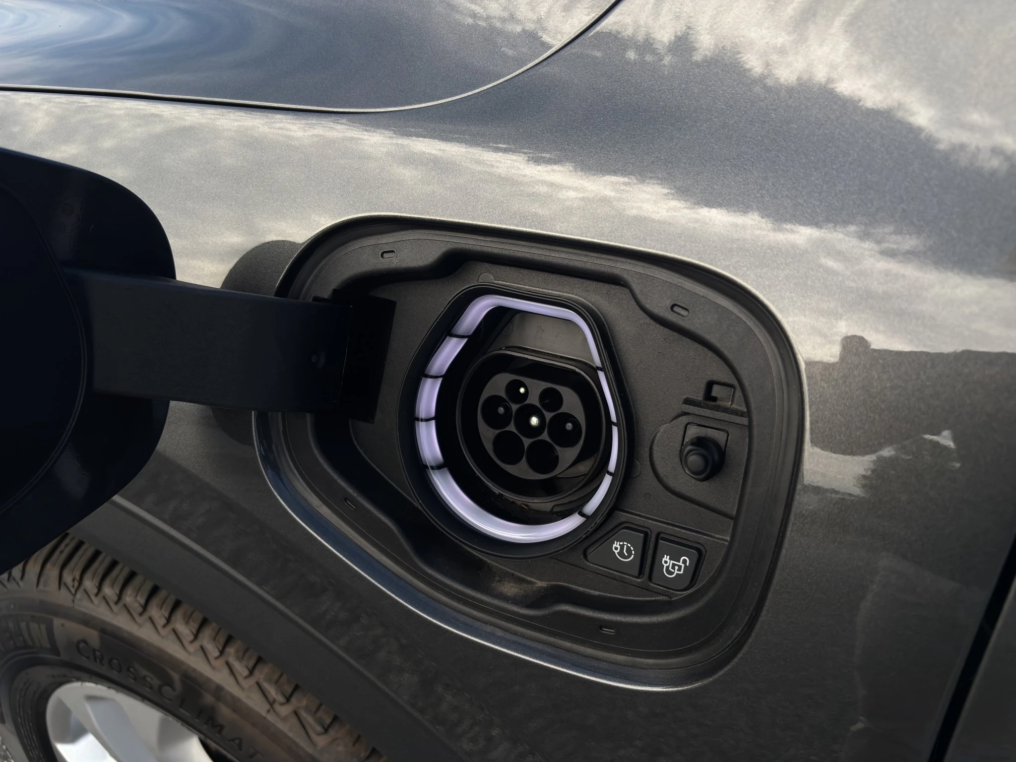 Ford-Kuga-image-18