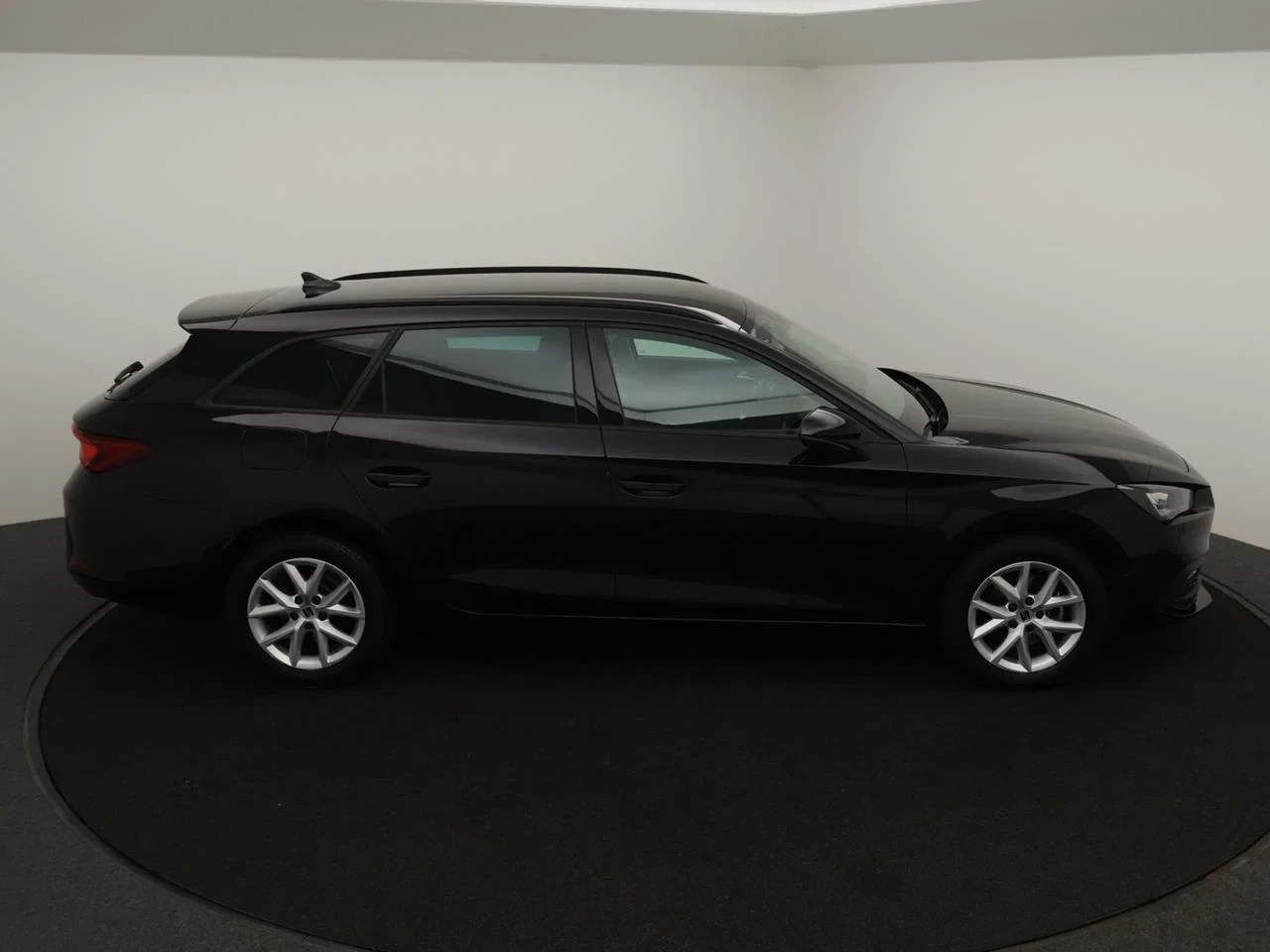 SEAT-Leon-image-6