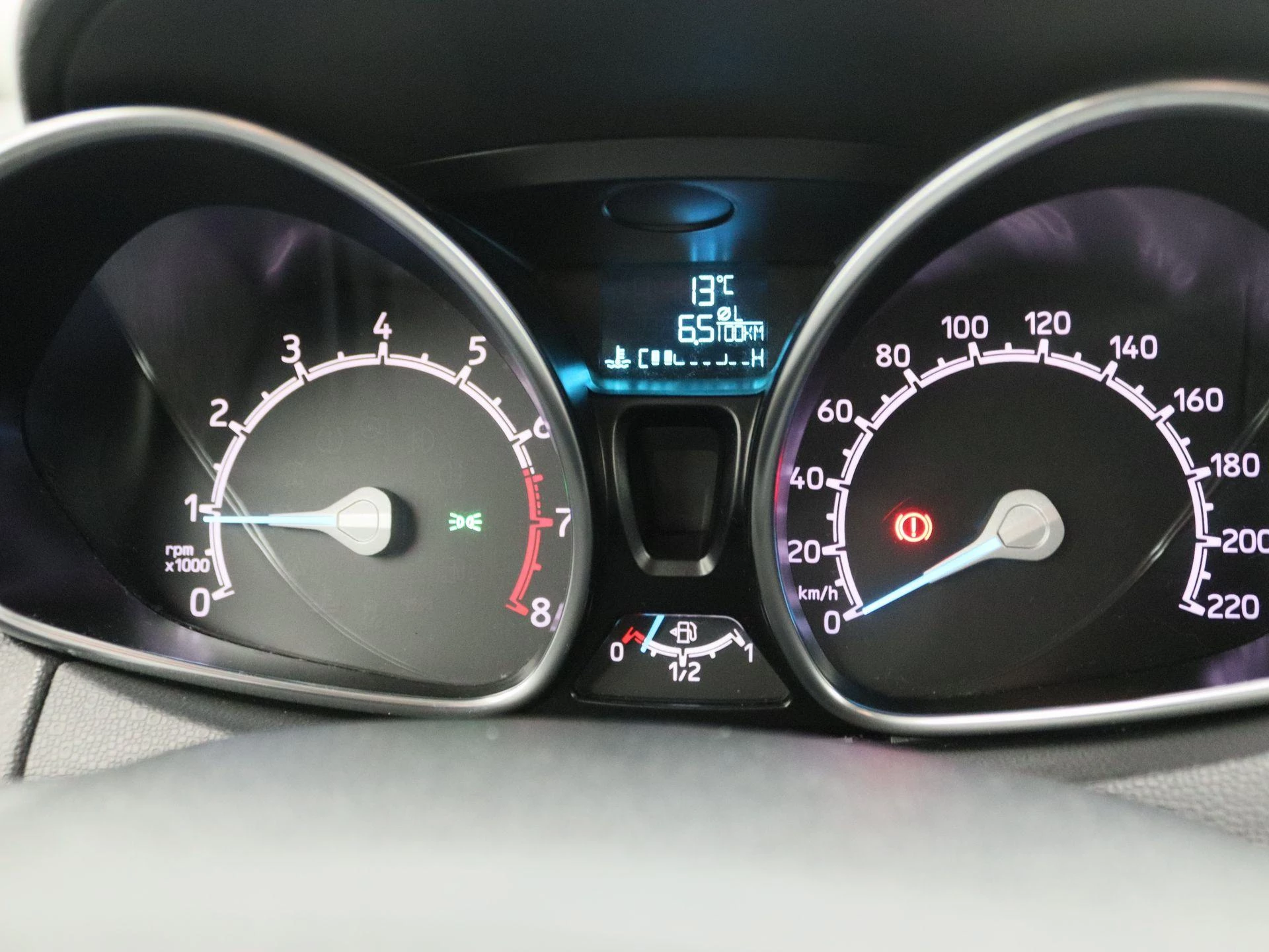 Ford-EcoSport-image-7