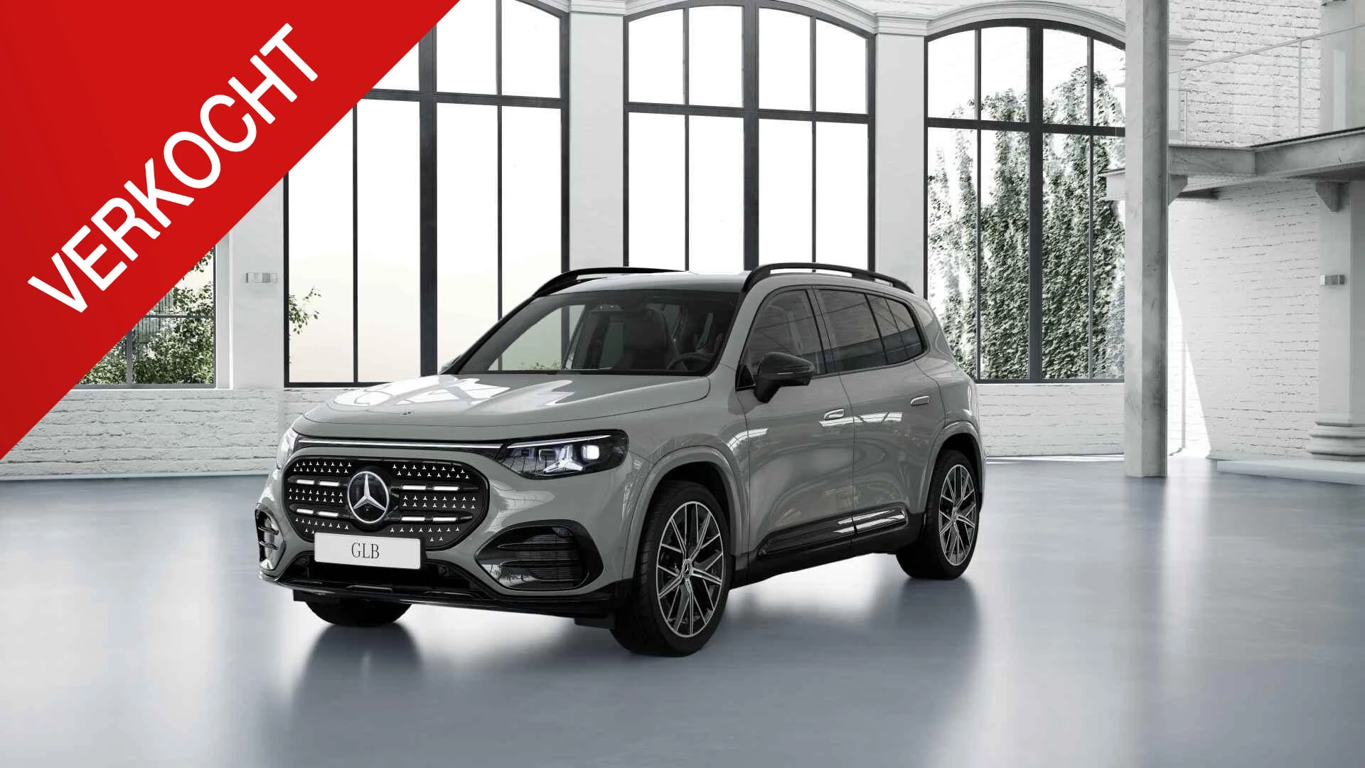 Mercedes-Benz-GLB-image-0