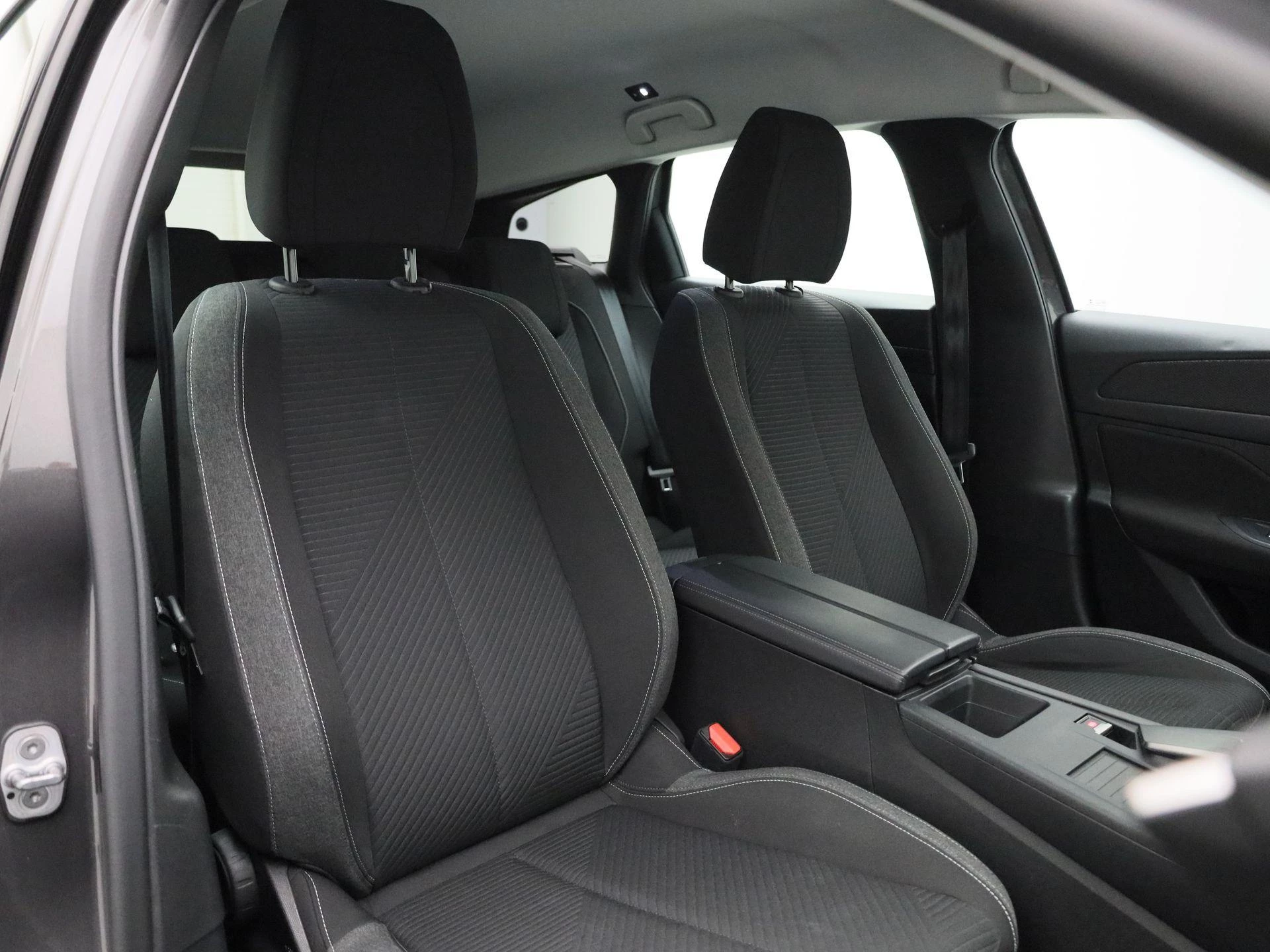 Peugeot-308-image-29