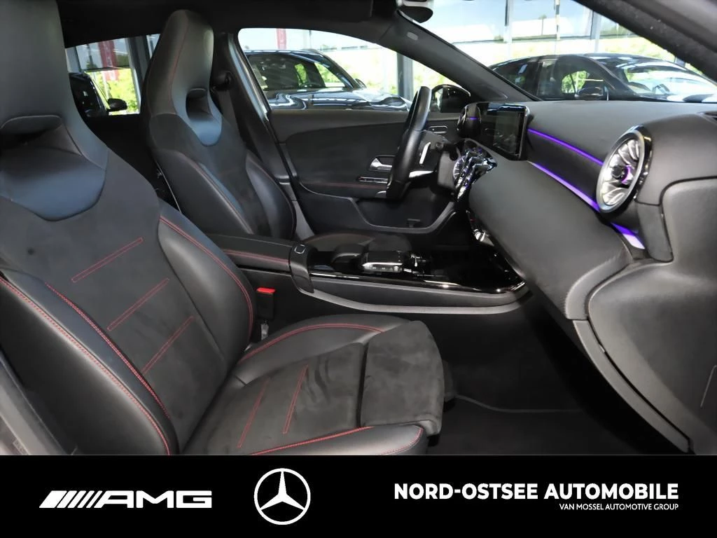 Mercedes-Benz A-Klasse 250 AMG MULTI NIGHT SOUND PANO PARKPAKET DAB AMG LineW177 A 250 AMG MULTI NIGHT SOUND PANO PARKPAKET DAB AMG Line