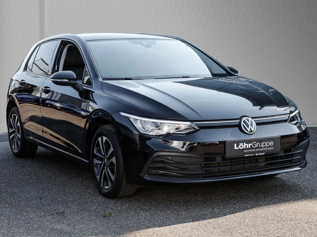 Volkswagen-Golf-image-2