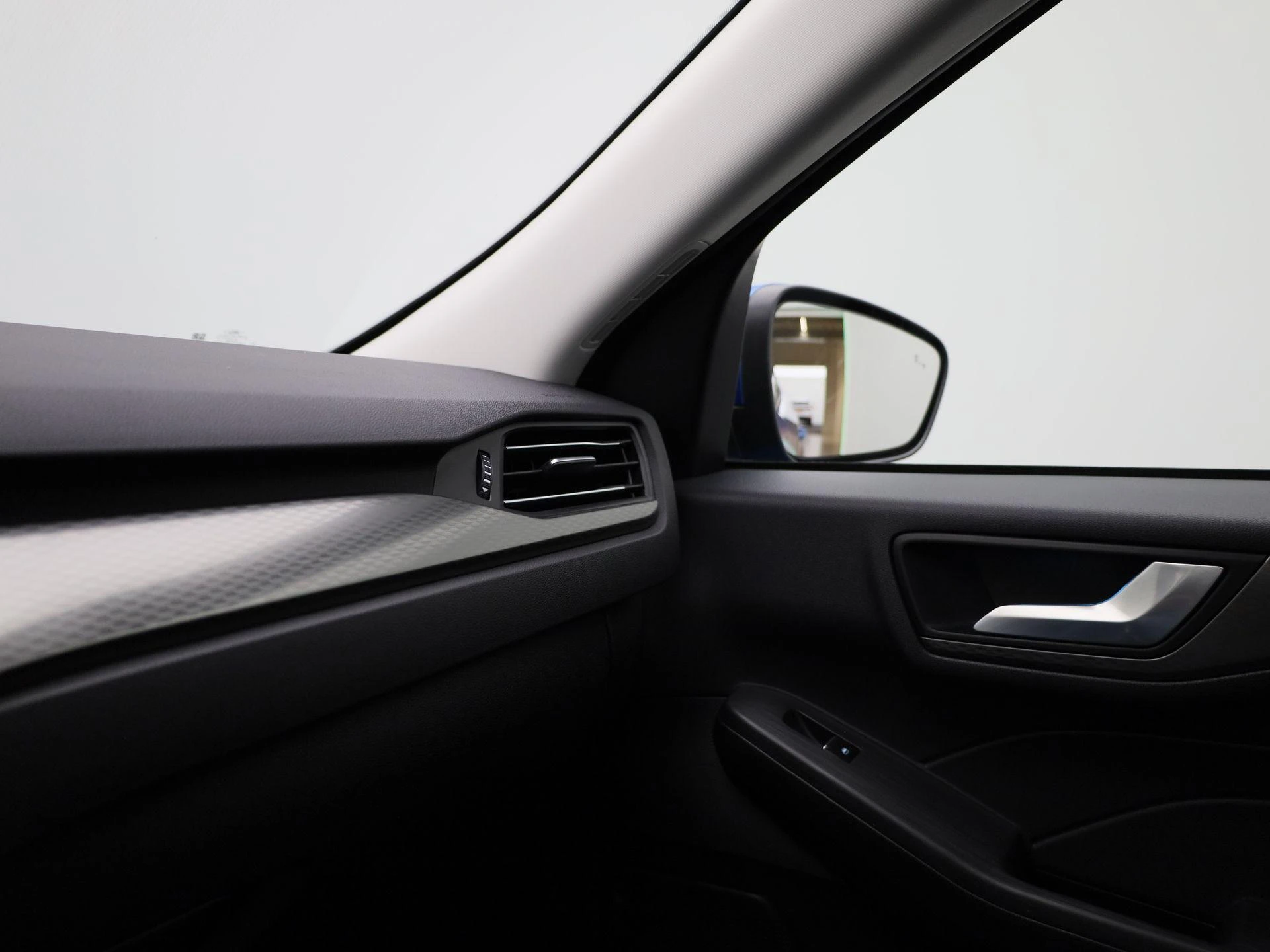 Ford-Kuga-image-26