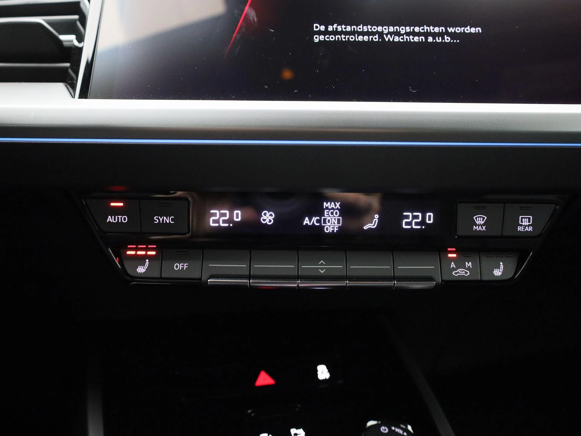 Audi-Q4 e-tron-image-16