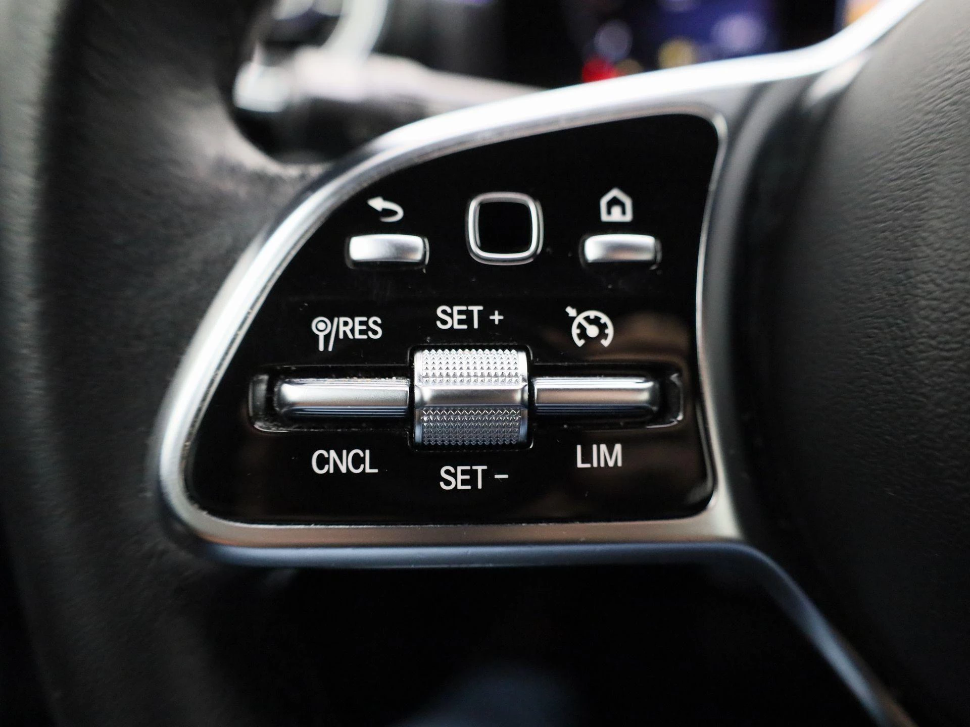 Mercedes-Benz CLA Shooting Brake 250 e Luxury Line