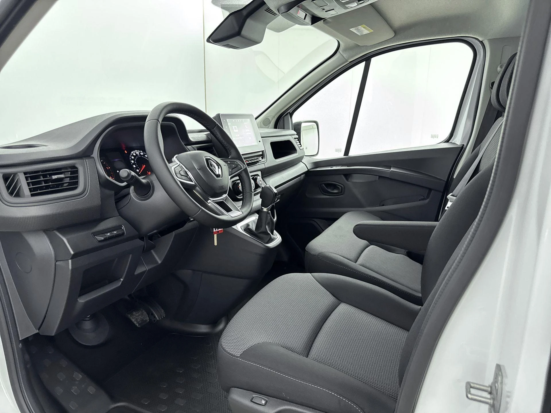 Renault-Trafic-image-7
