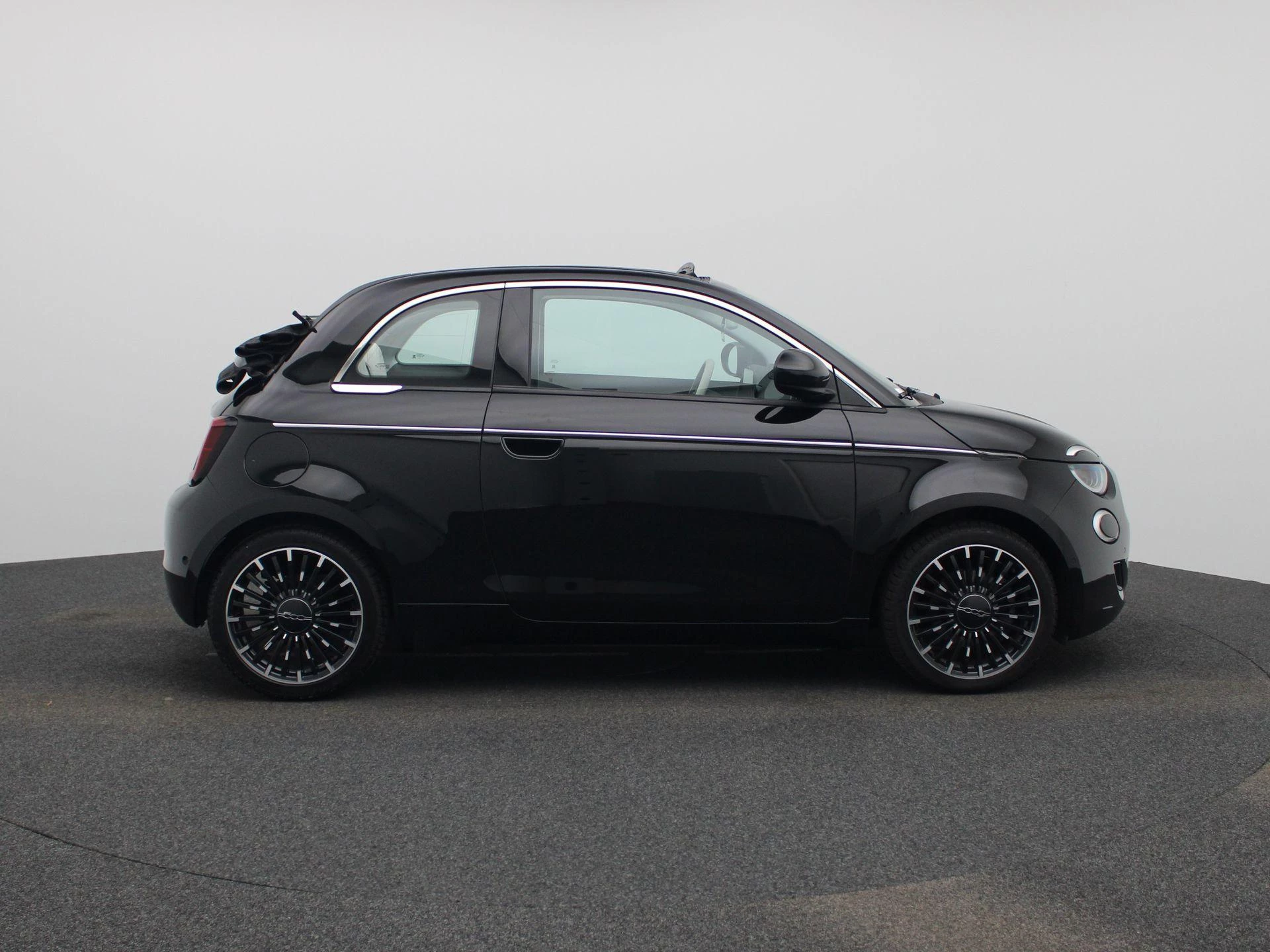 Fiat-500e-image-5