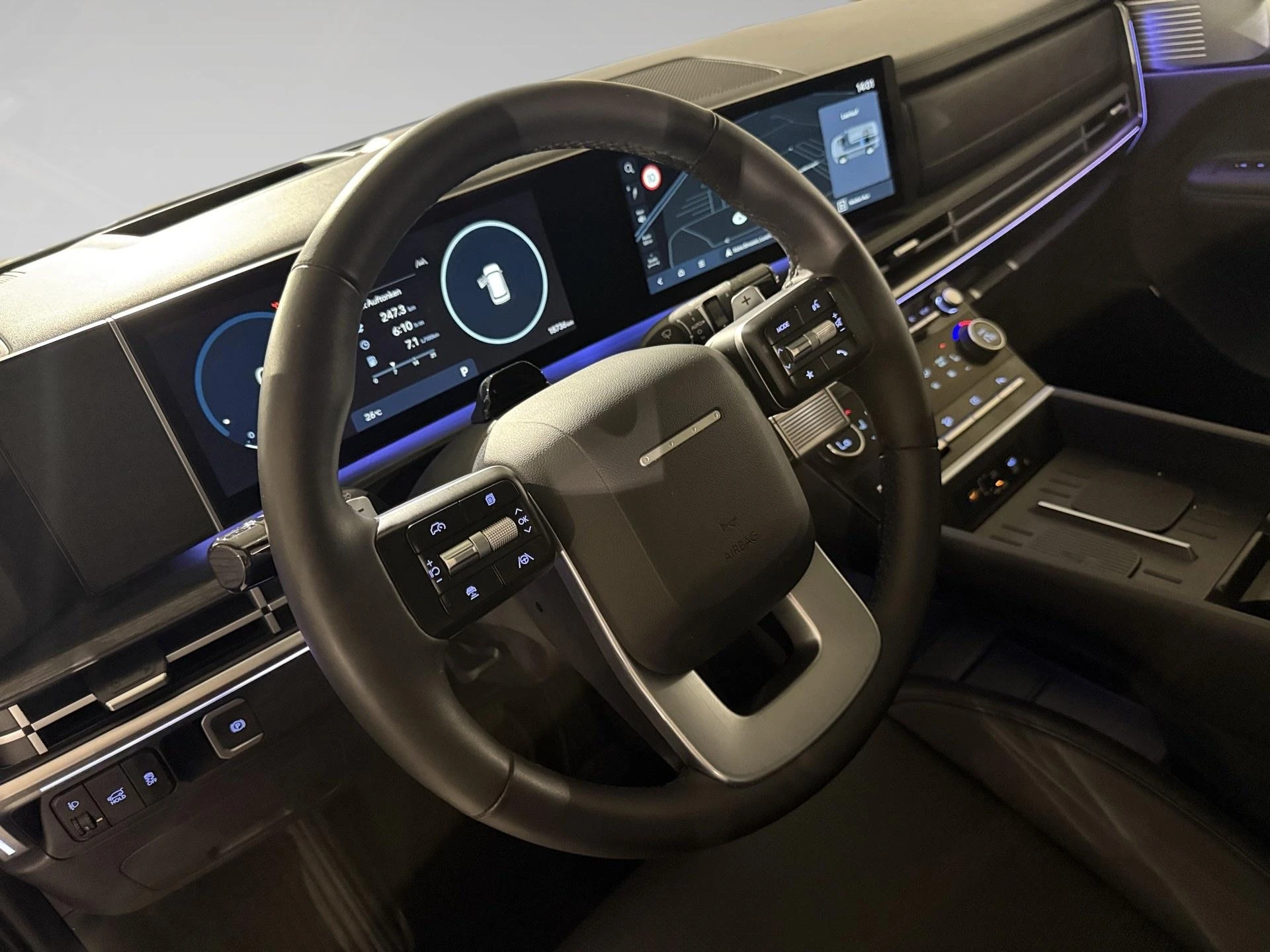 Hyundai-Santa Fe-image-6