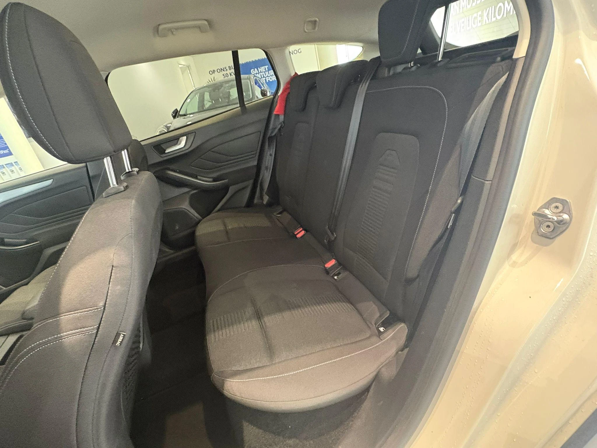 Ford-Focus-image-10