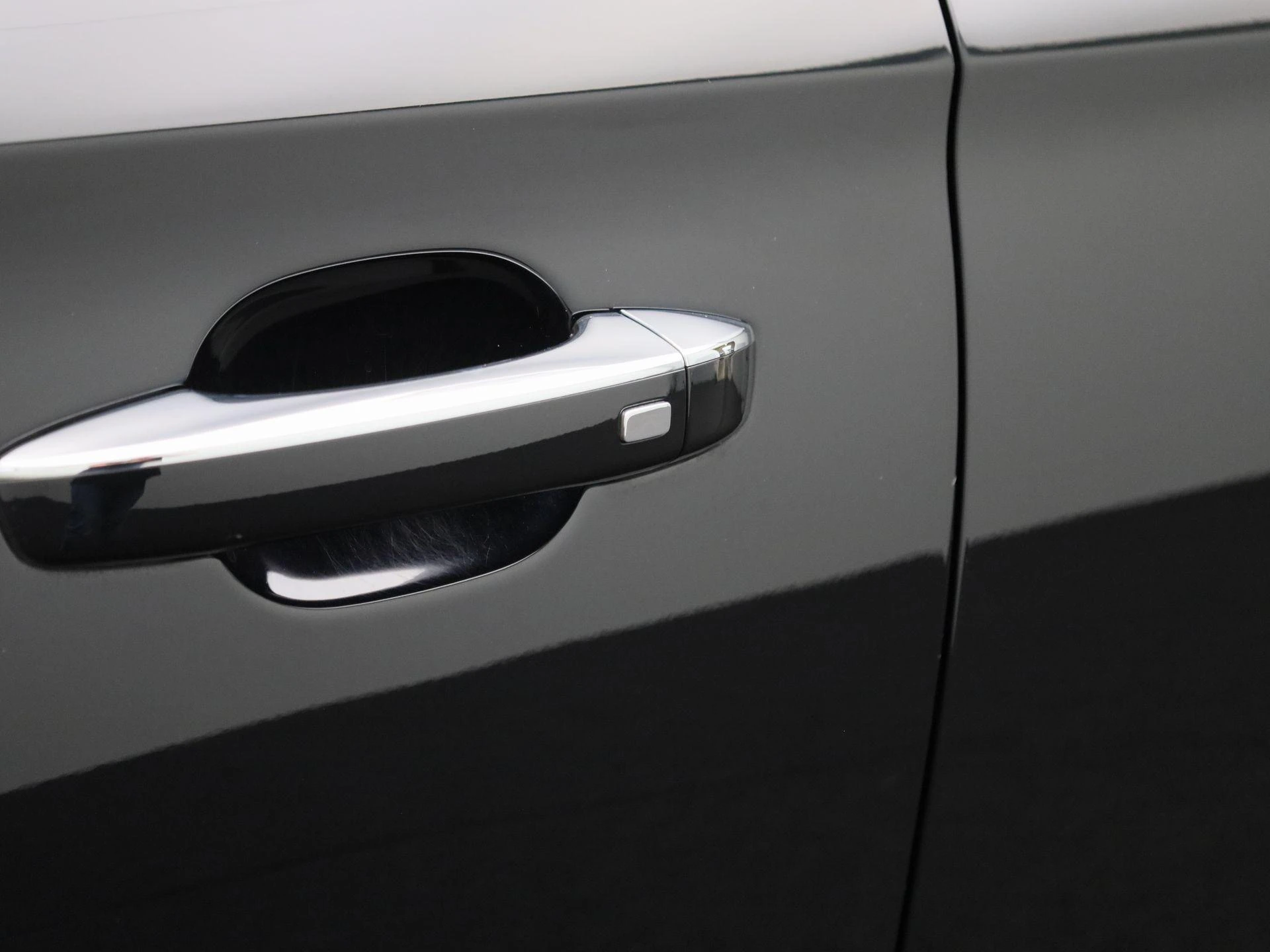 MG-ZS EV-image-14