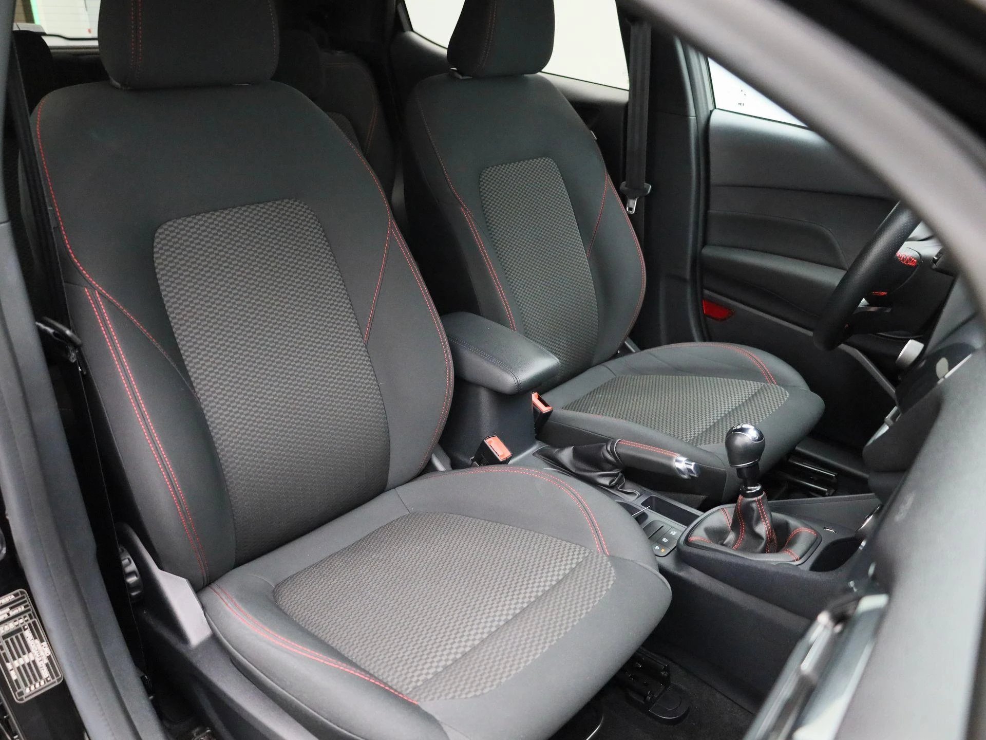 Ford-Fiesta-image-33
