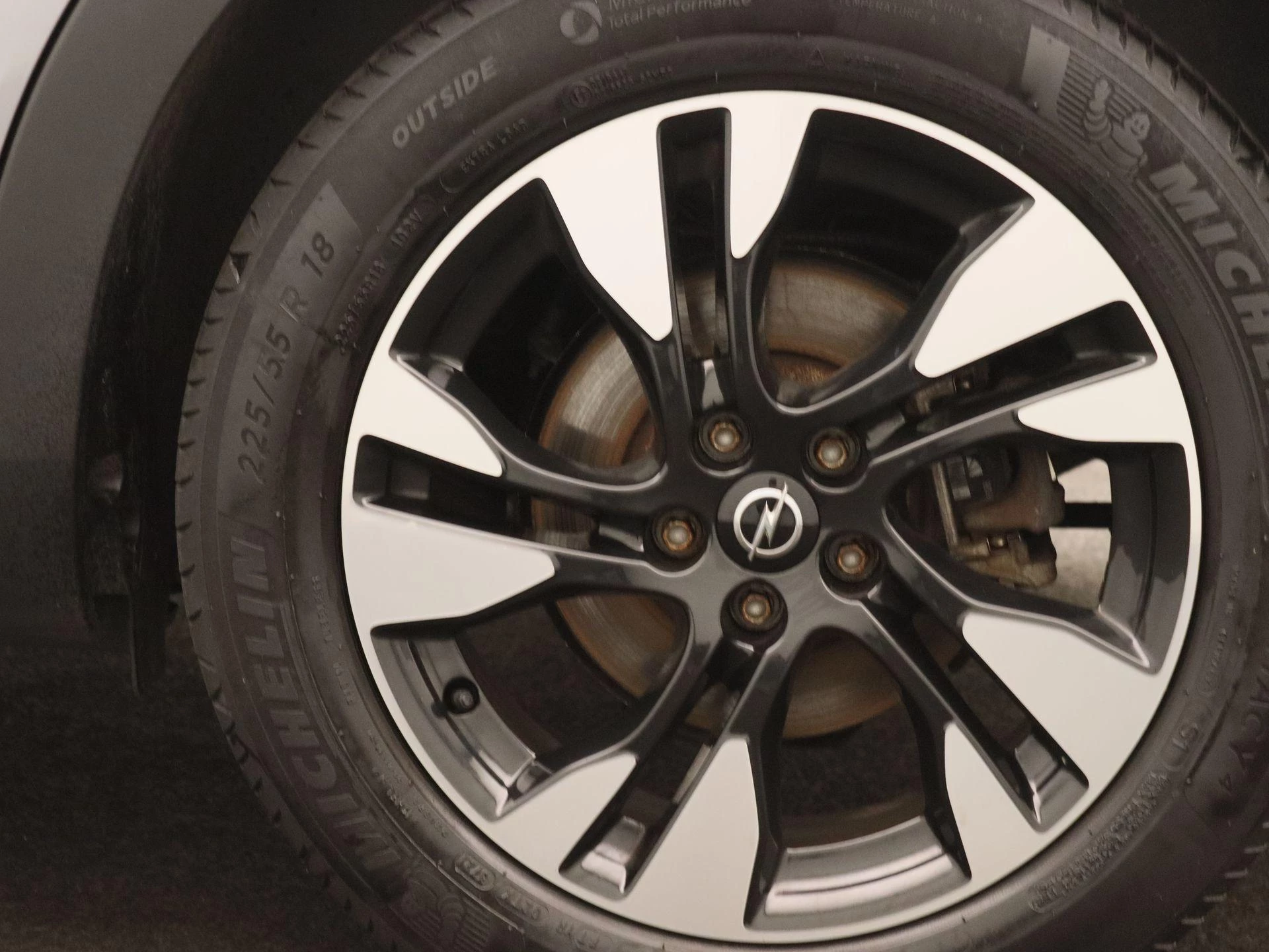 Opel Grandland X 1.6 Turbo Hybrid Elegance